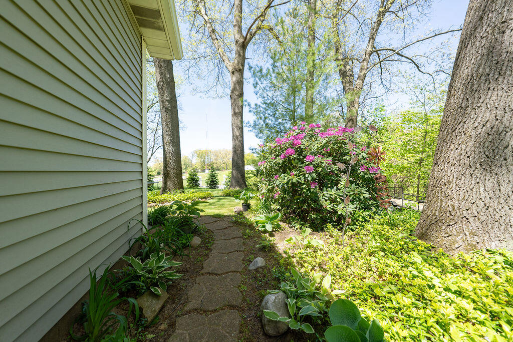 1388 N Cortland Lane, La Porte, IN 46350; Image #74