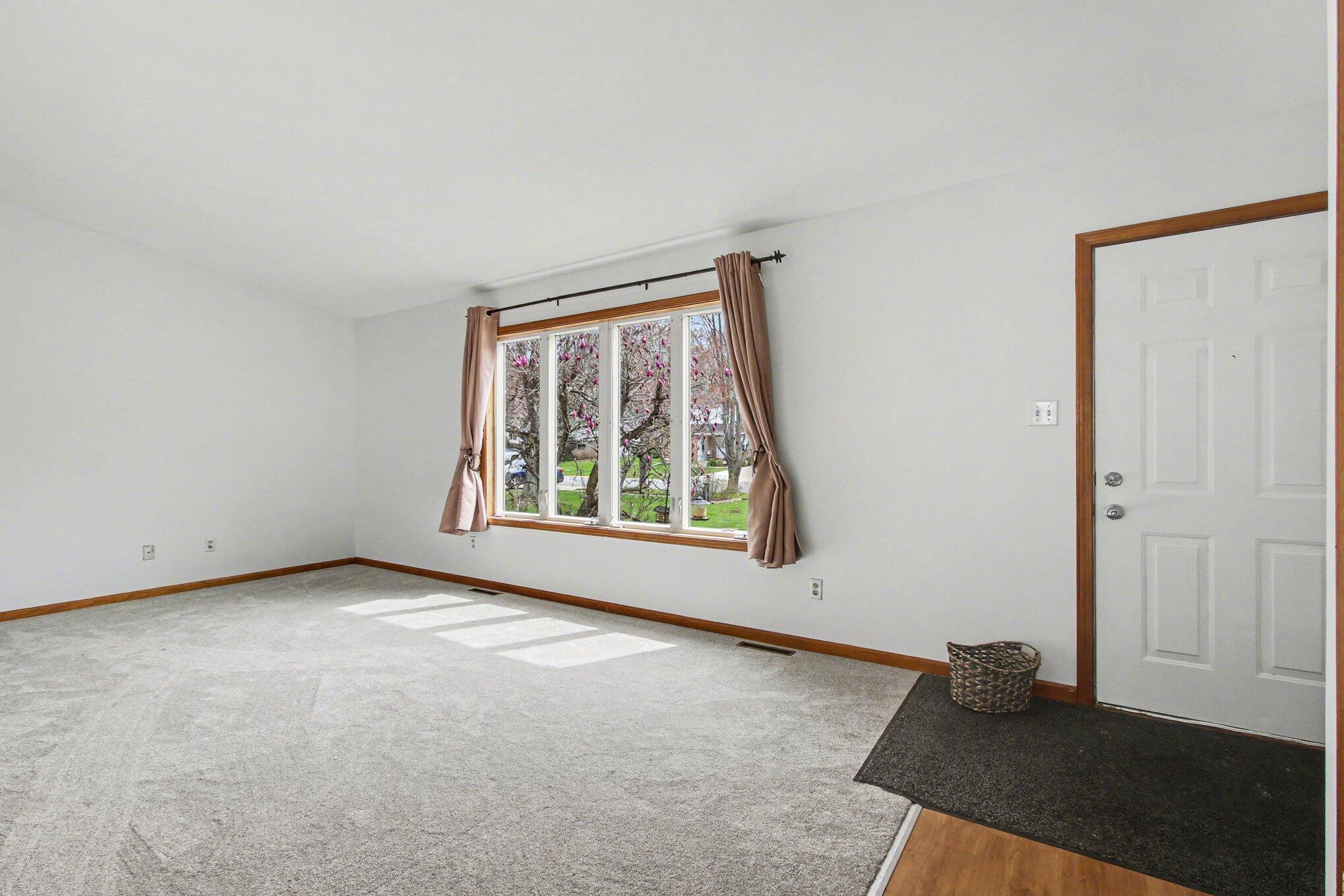 1412 Essex Drive, Chesterton, IN 46304; Image #5