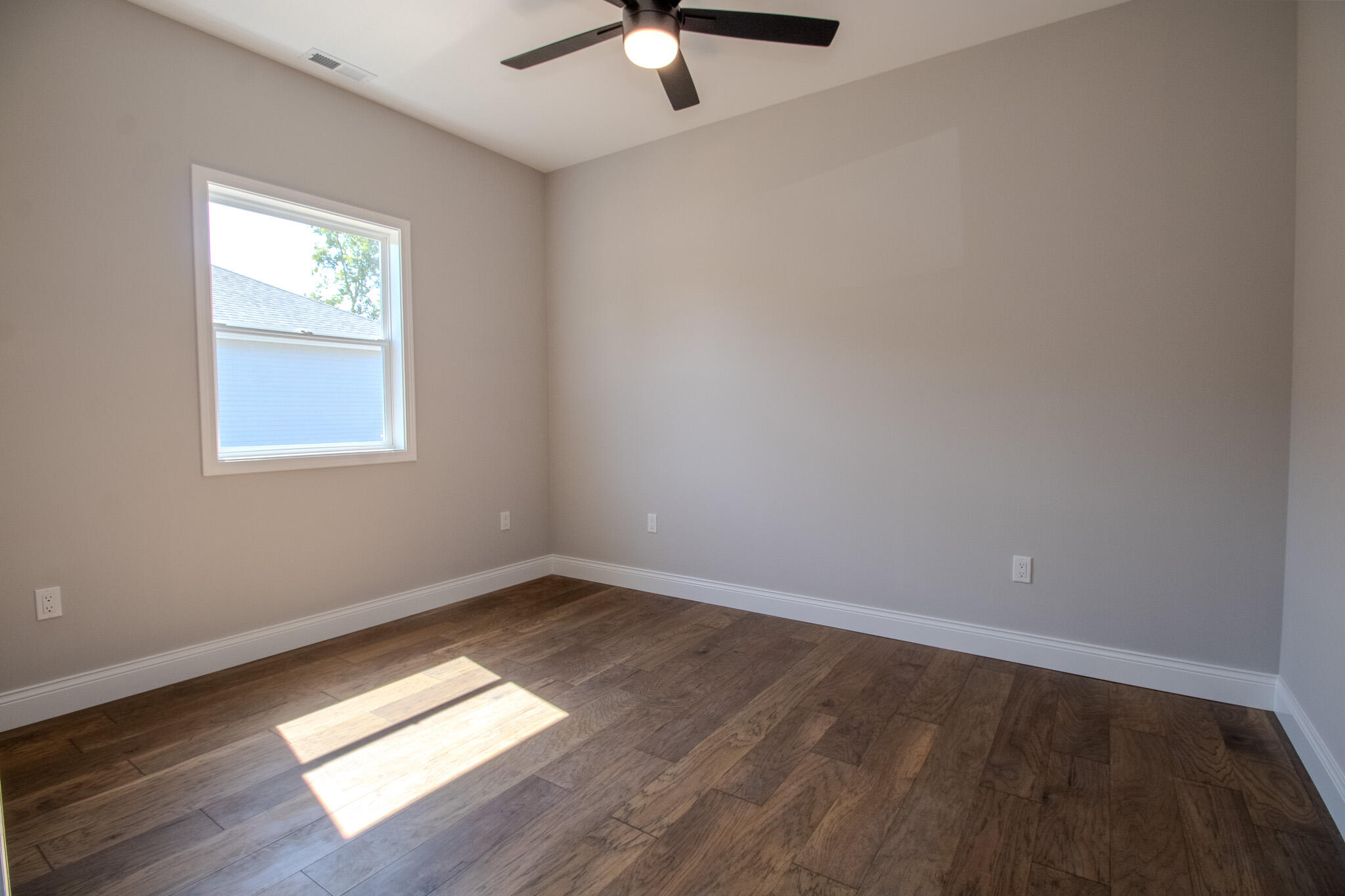 66 S Jefferson Street, Hamlet, IN 46532; Image #9