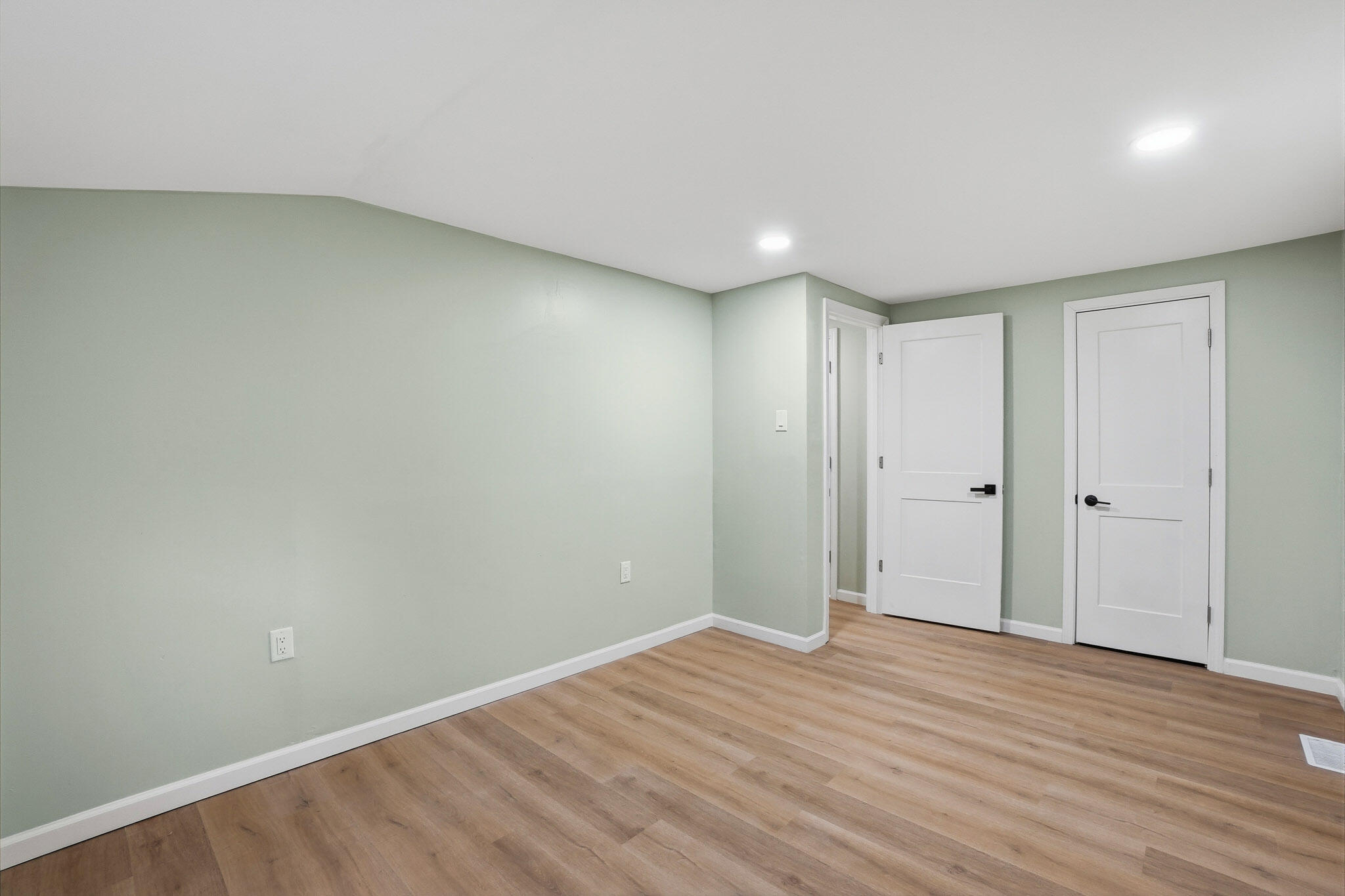 238 N Nichols Street, Lowell, IN 46356; Image #15