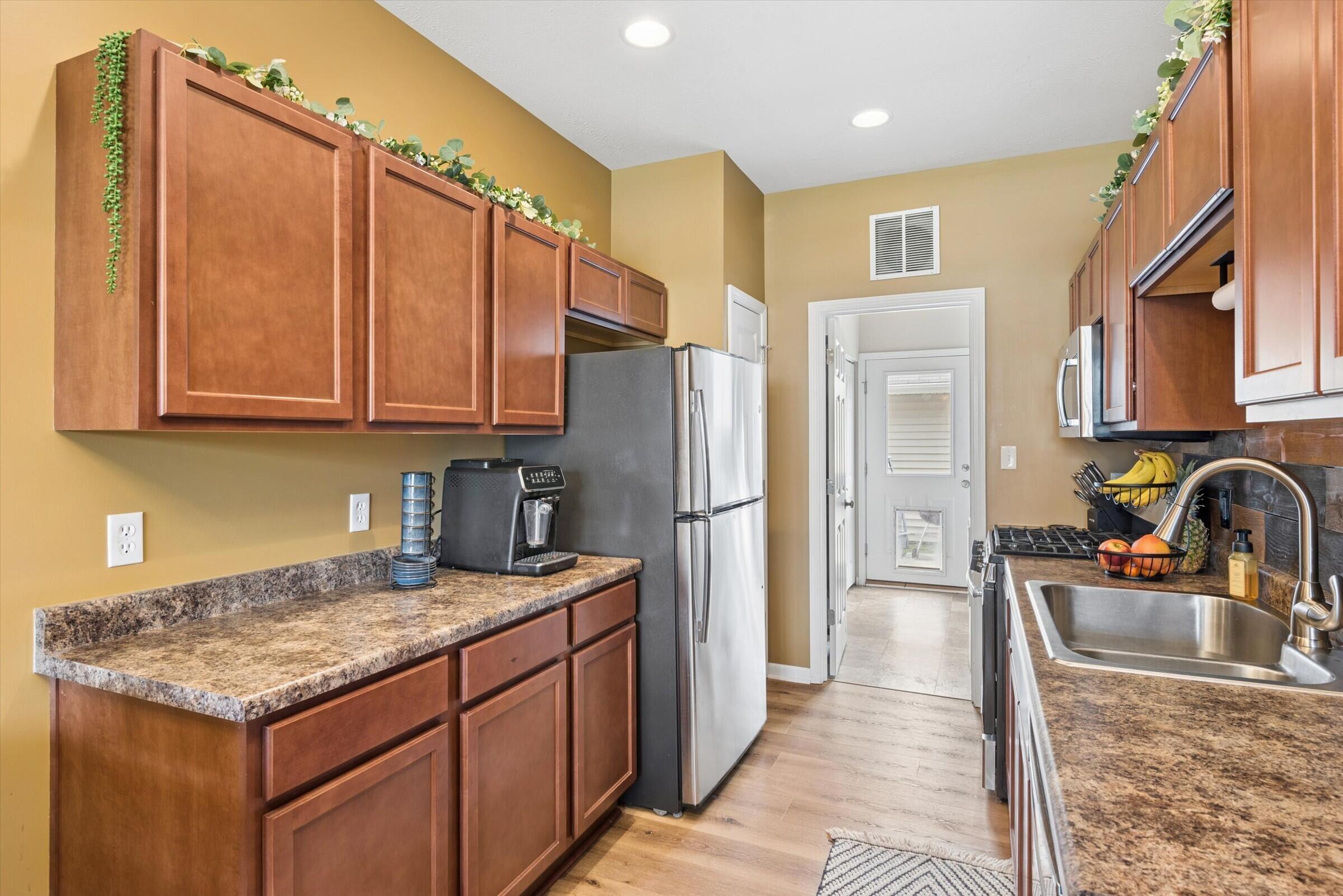 11419 Rhode Island Street, Crown Point, IN 46307; Image #6