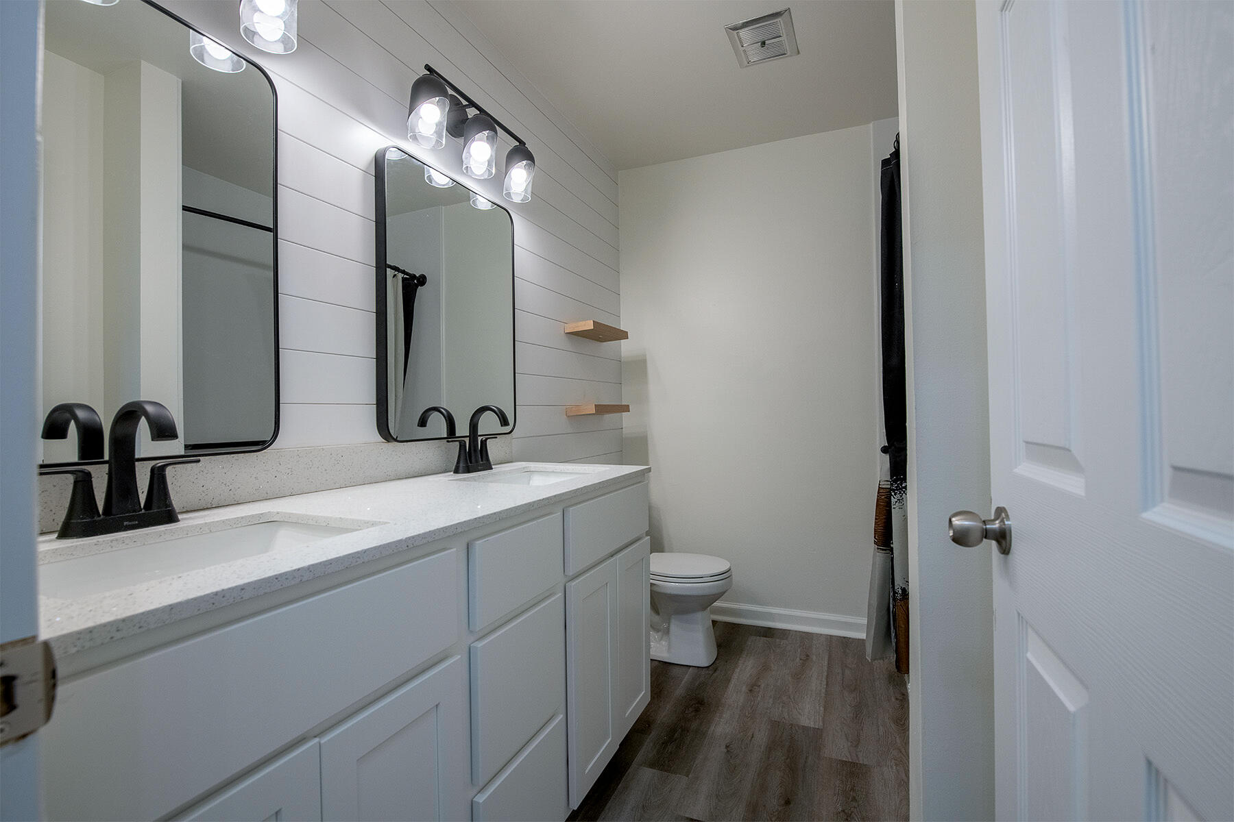 5550 Evergreen Avenue, Portage, IN 46368; Image #12