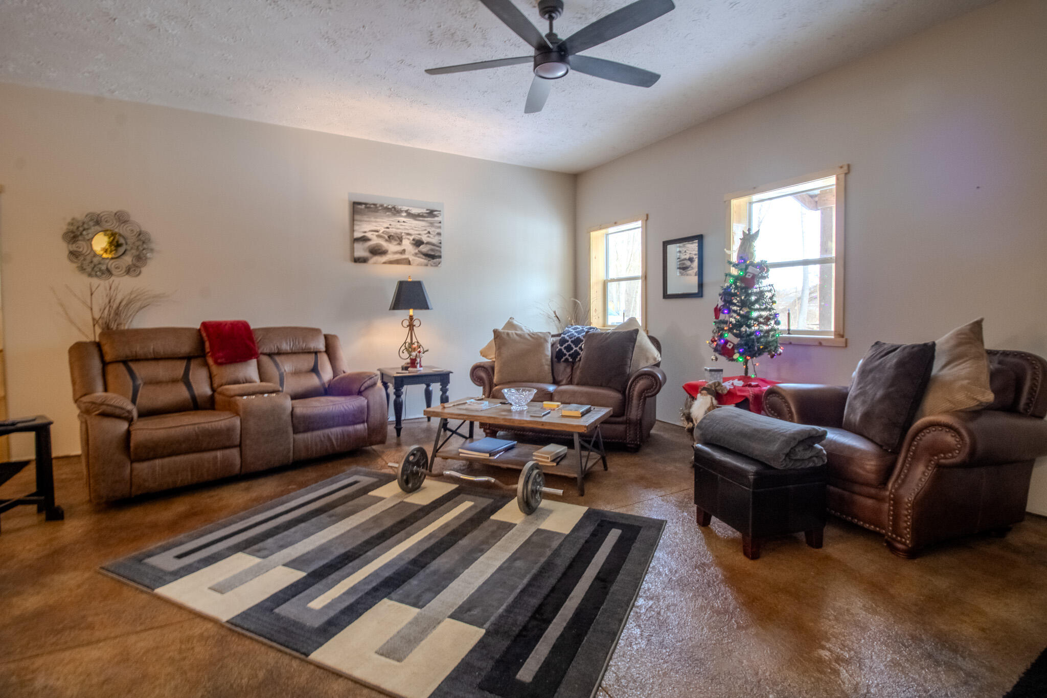 118 E Whipple Road, Winamac, IN 46996; Image #2