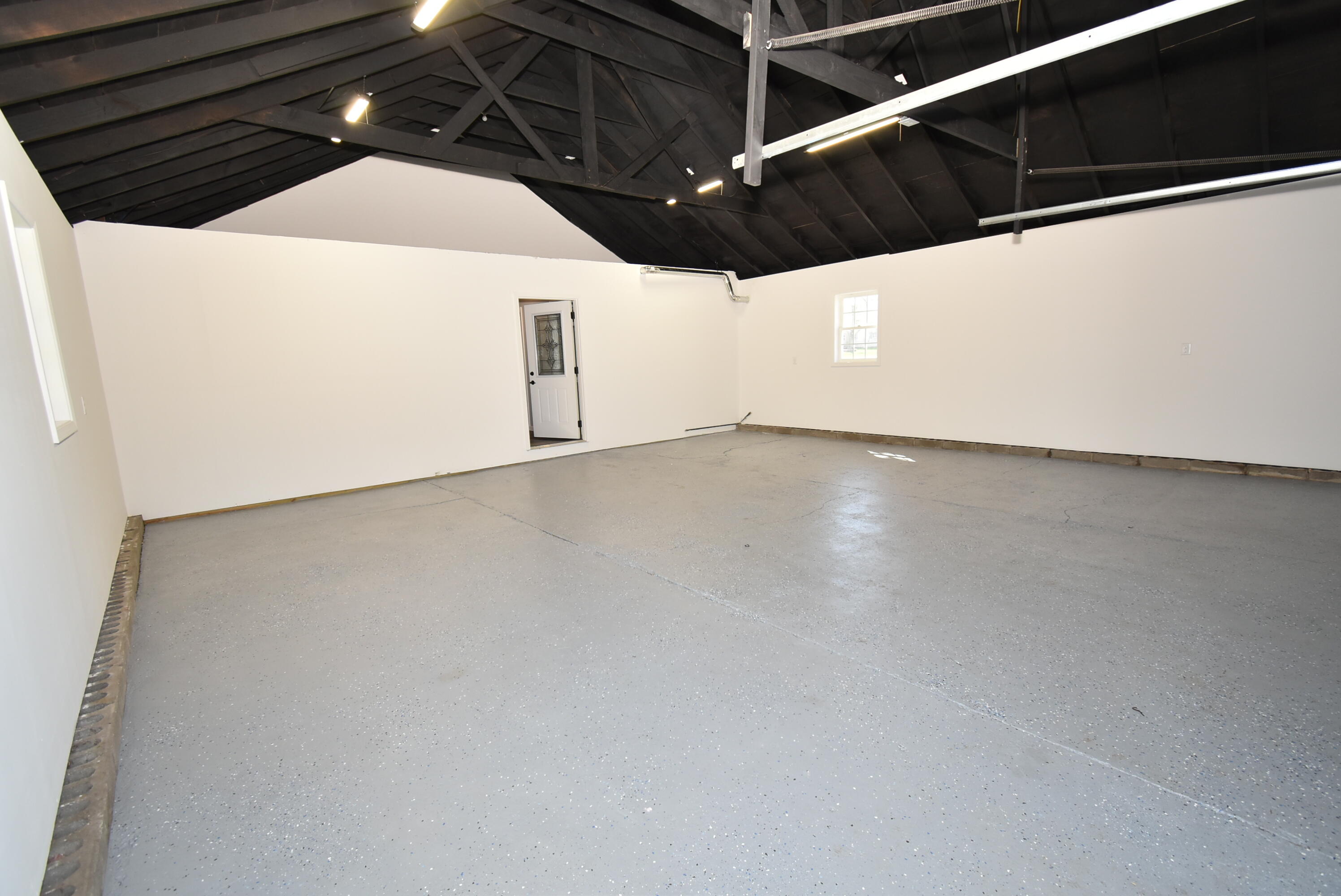 112 W Allen Street, Kentland, IN 47951; Image #12