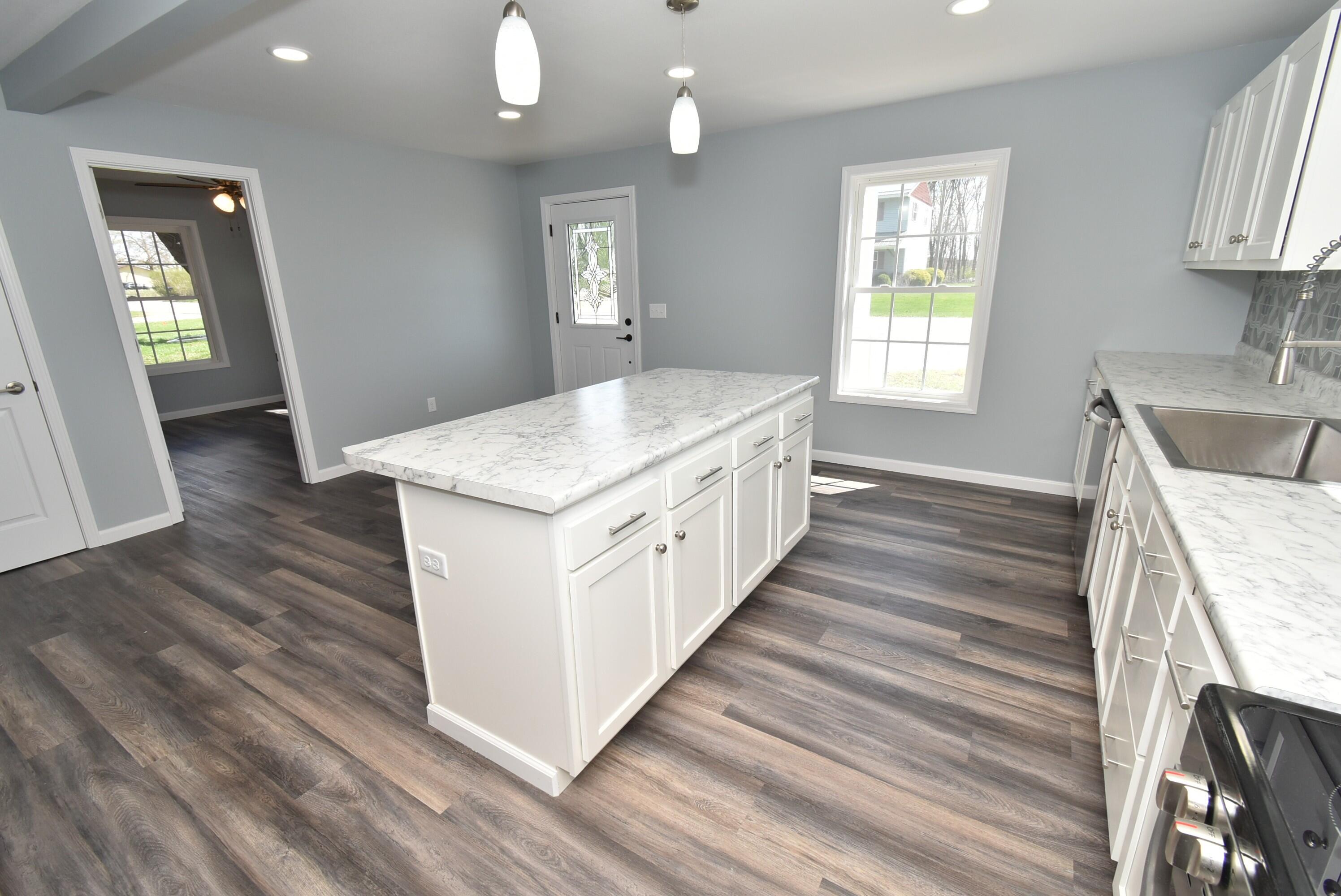 112 W Allen Street, Kentland, IN 47951; Image #17