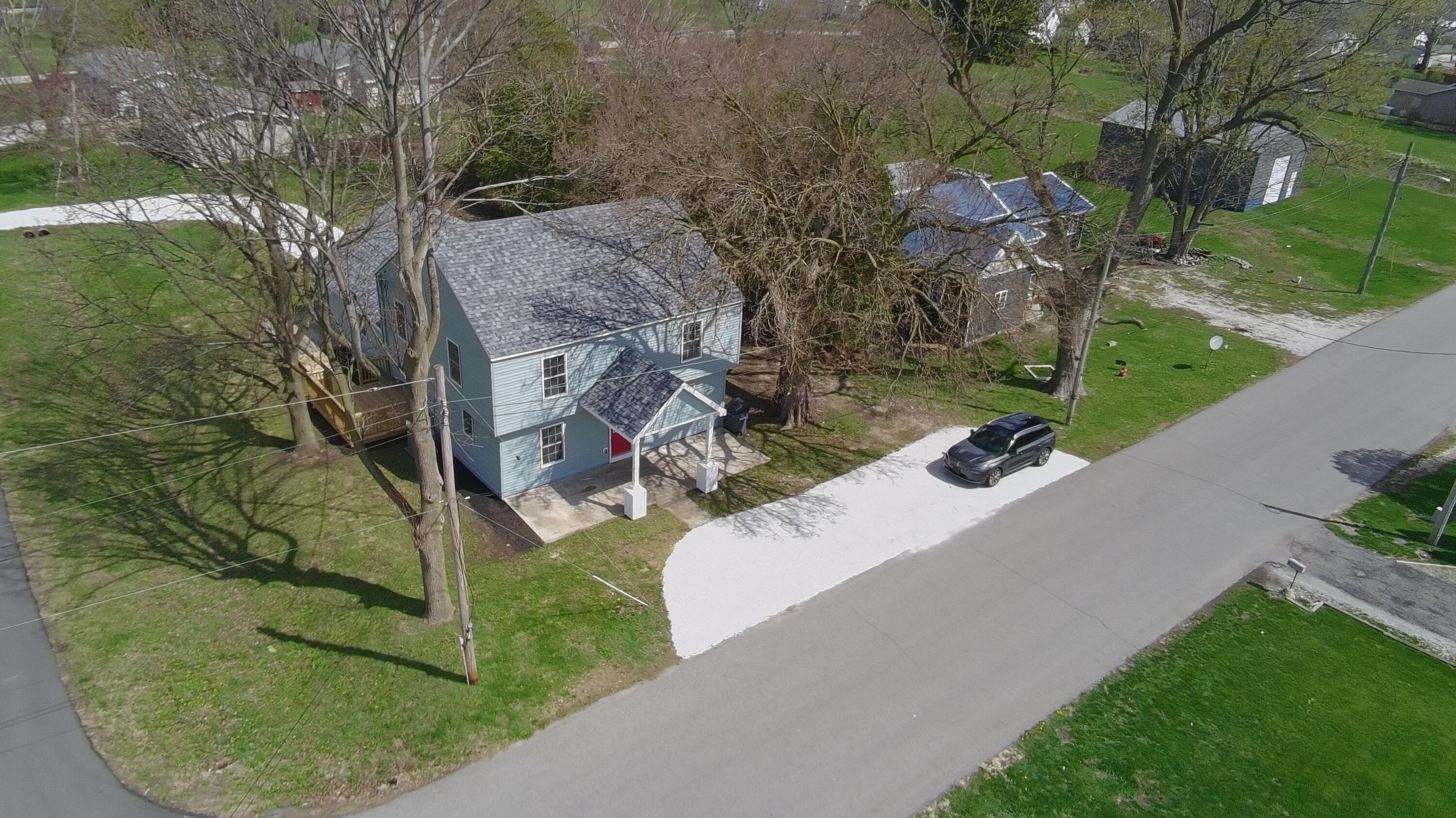 112 W Allen Street, Kentland, IN 47951; Image #3