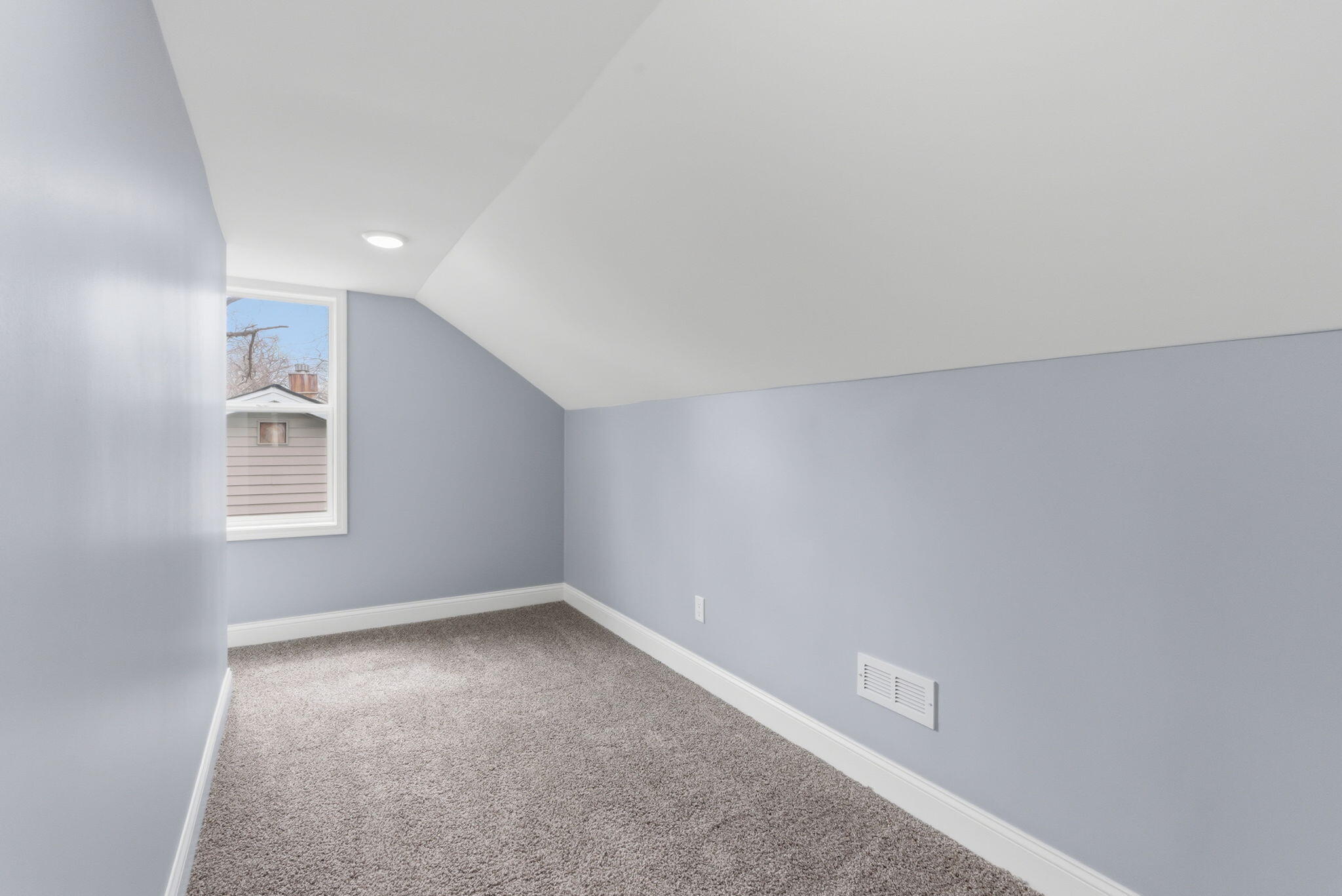 2743 Henry Street, Lake Station, IN 46405; Image #13