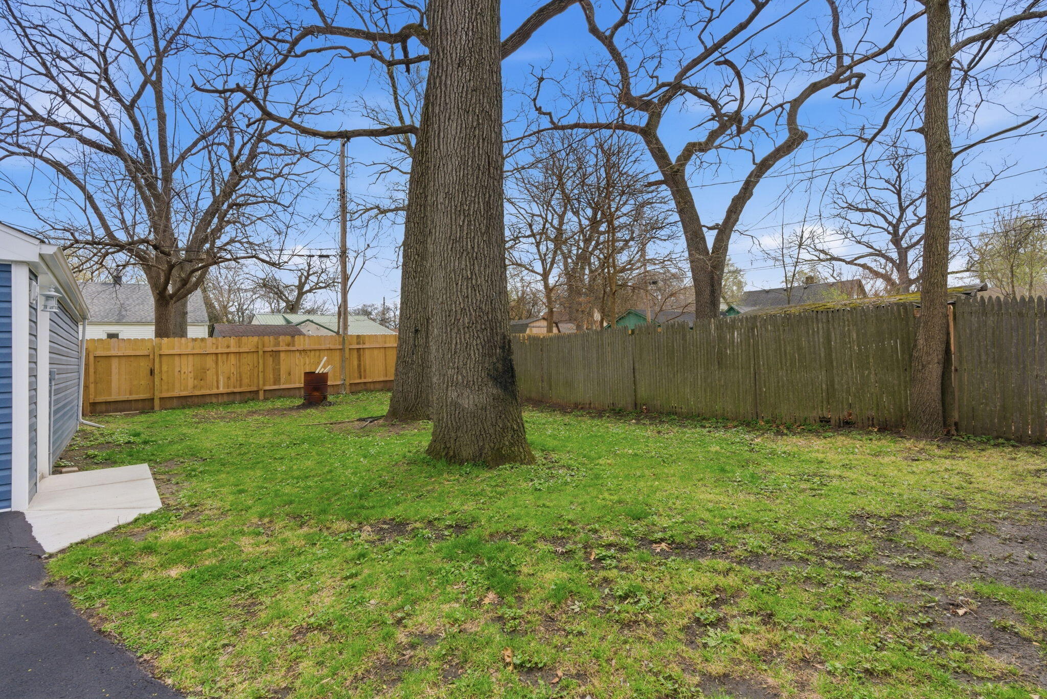 2743 Henry Street, Lake Station, IN 46405; Image #19