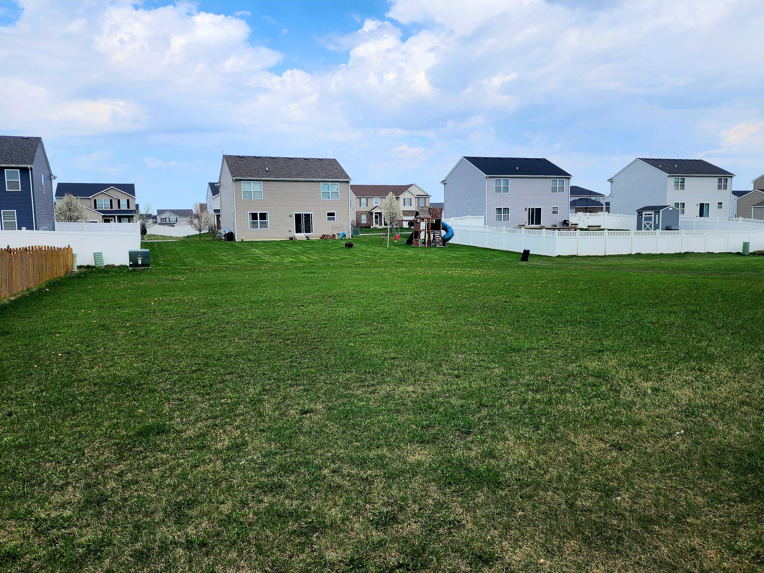 7626 E 121st Avenue, Winfield, IN 46307; Image #5