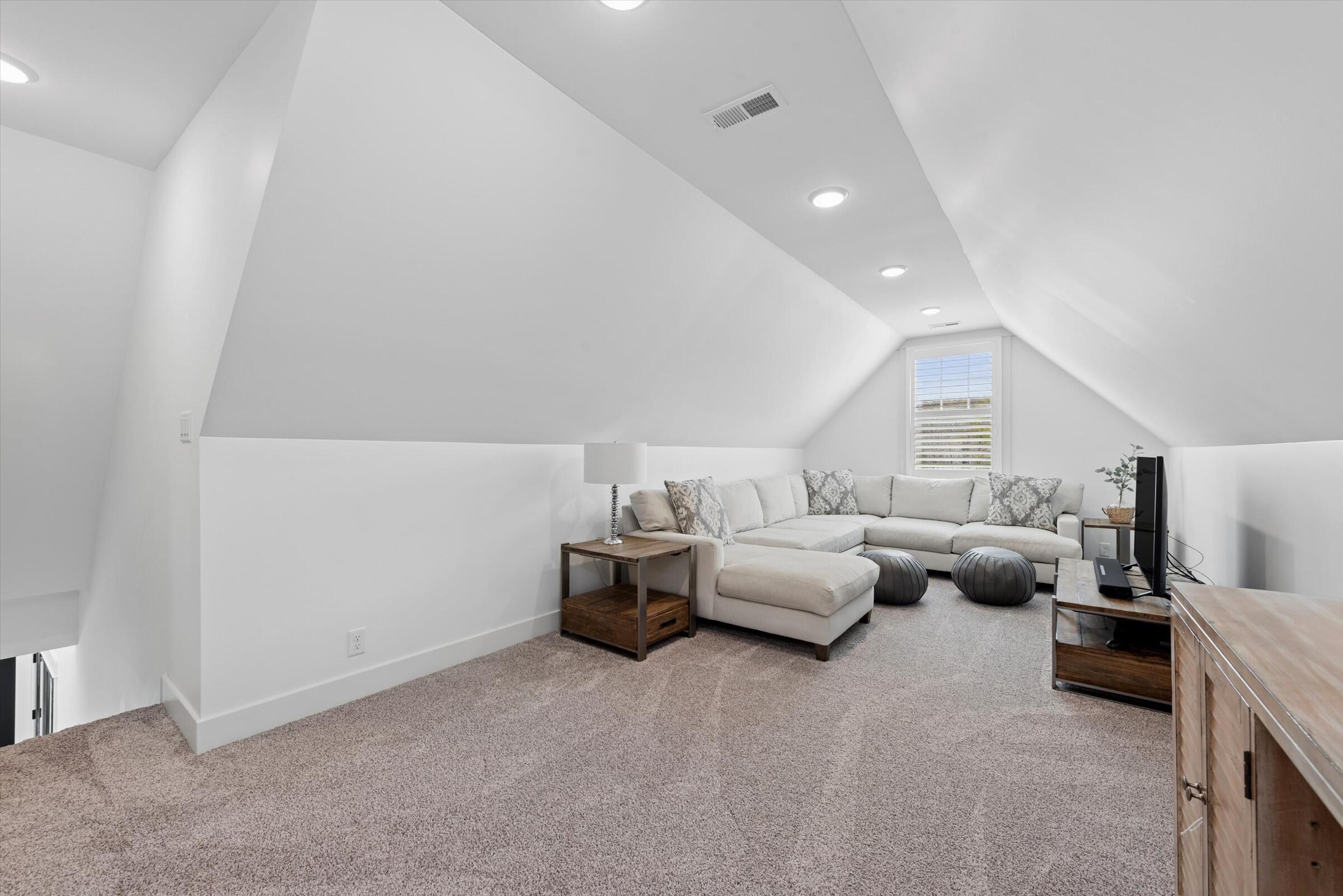 3703 Elio Way, Valparaiso, IN 46385; Image #25