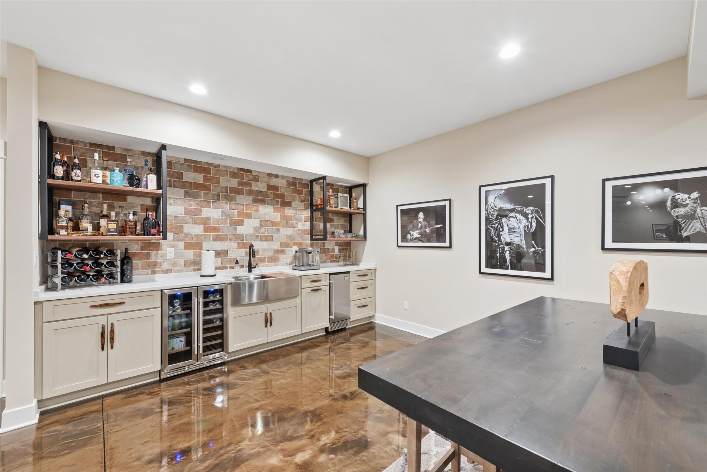 3703 Elio Way, Valparaiso, IN 46385; Image #32