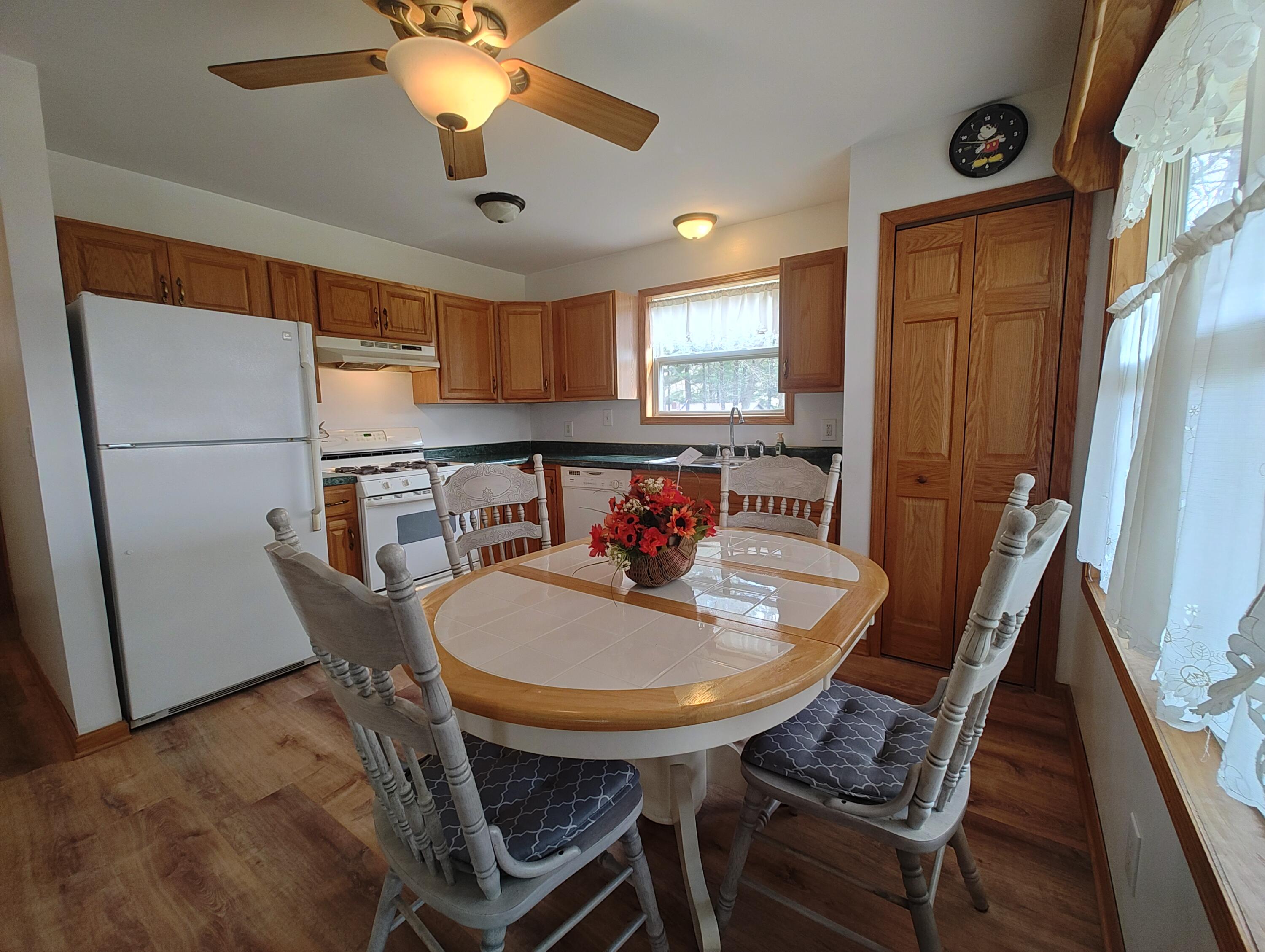6441 E Calvin Drive, Knox, IN 46534; Image #3