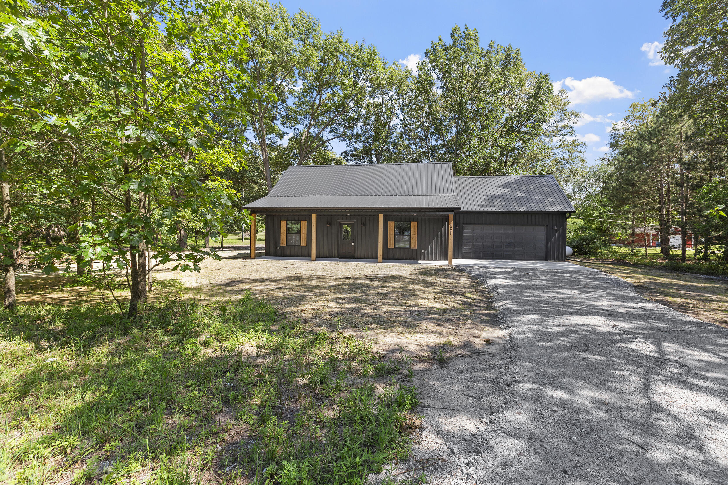 4021 E Porter Street, DeMotte, IN 46310; Image #2