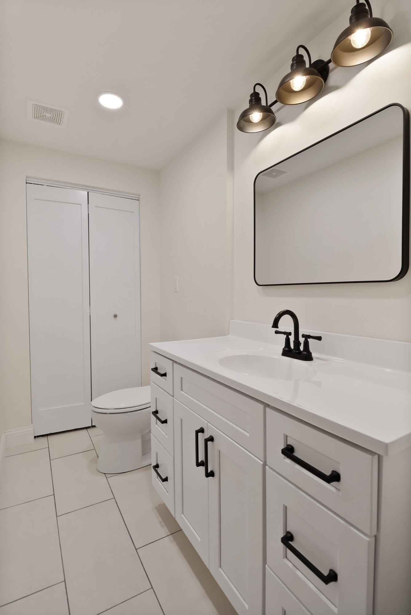 1667 Chalone Court, Crown Point, IN 46307; Image #40