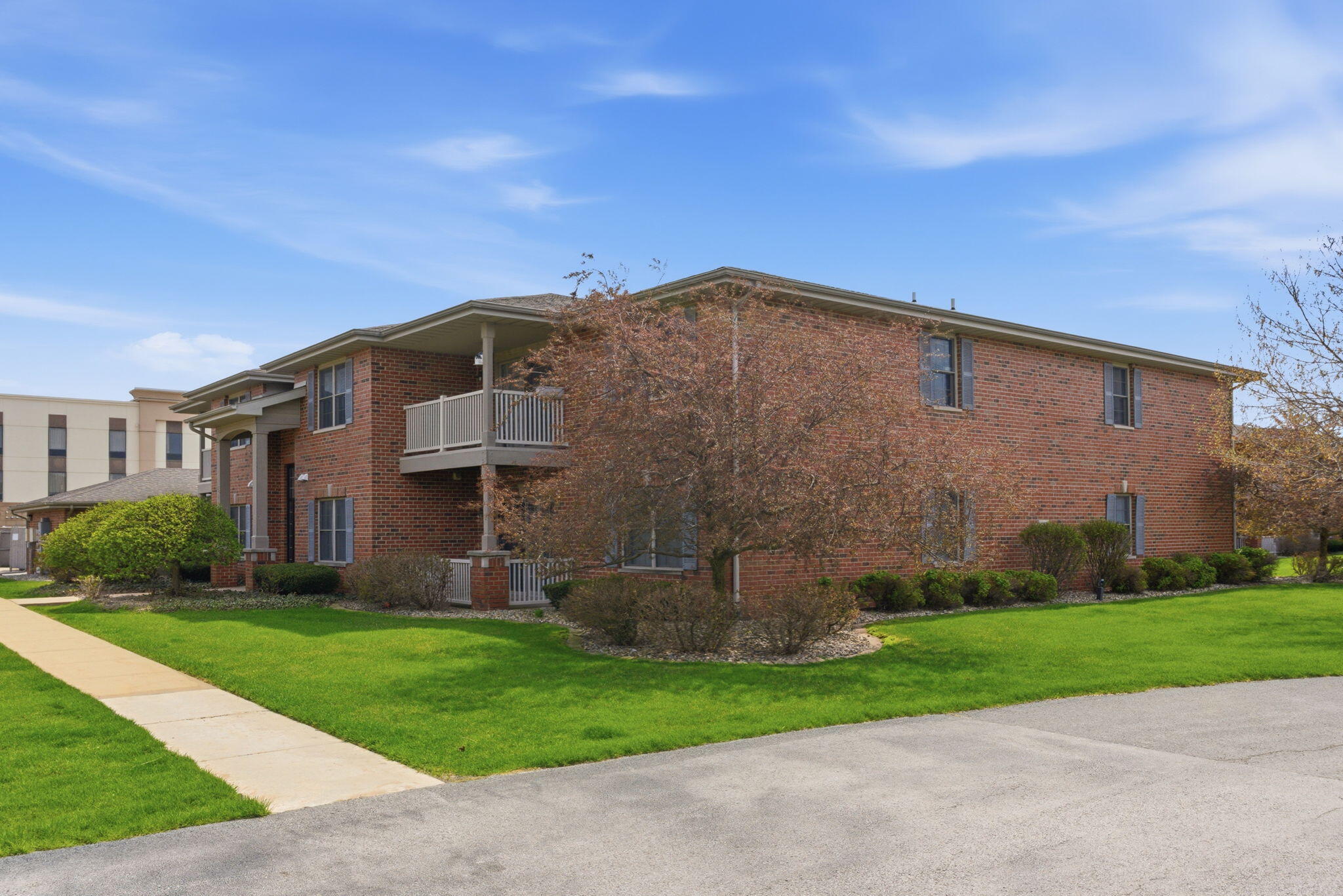 644 Cambridge Court, Munster, IN #2a, 46321; Image #2