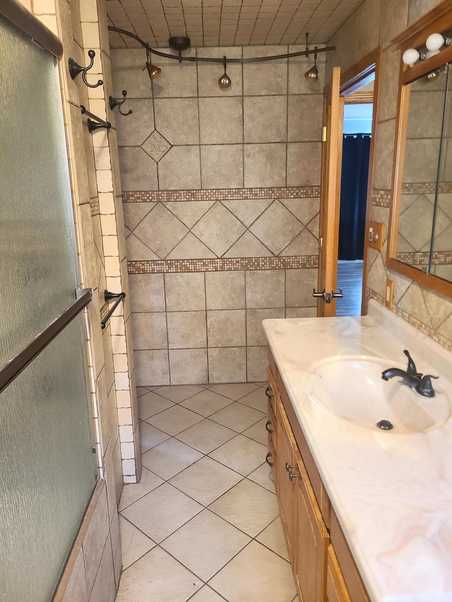 306 N Arbogast Street, Griffith, IN 46319; Image #13