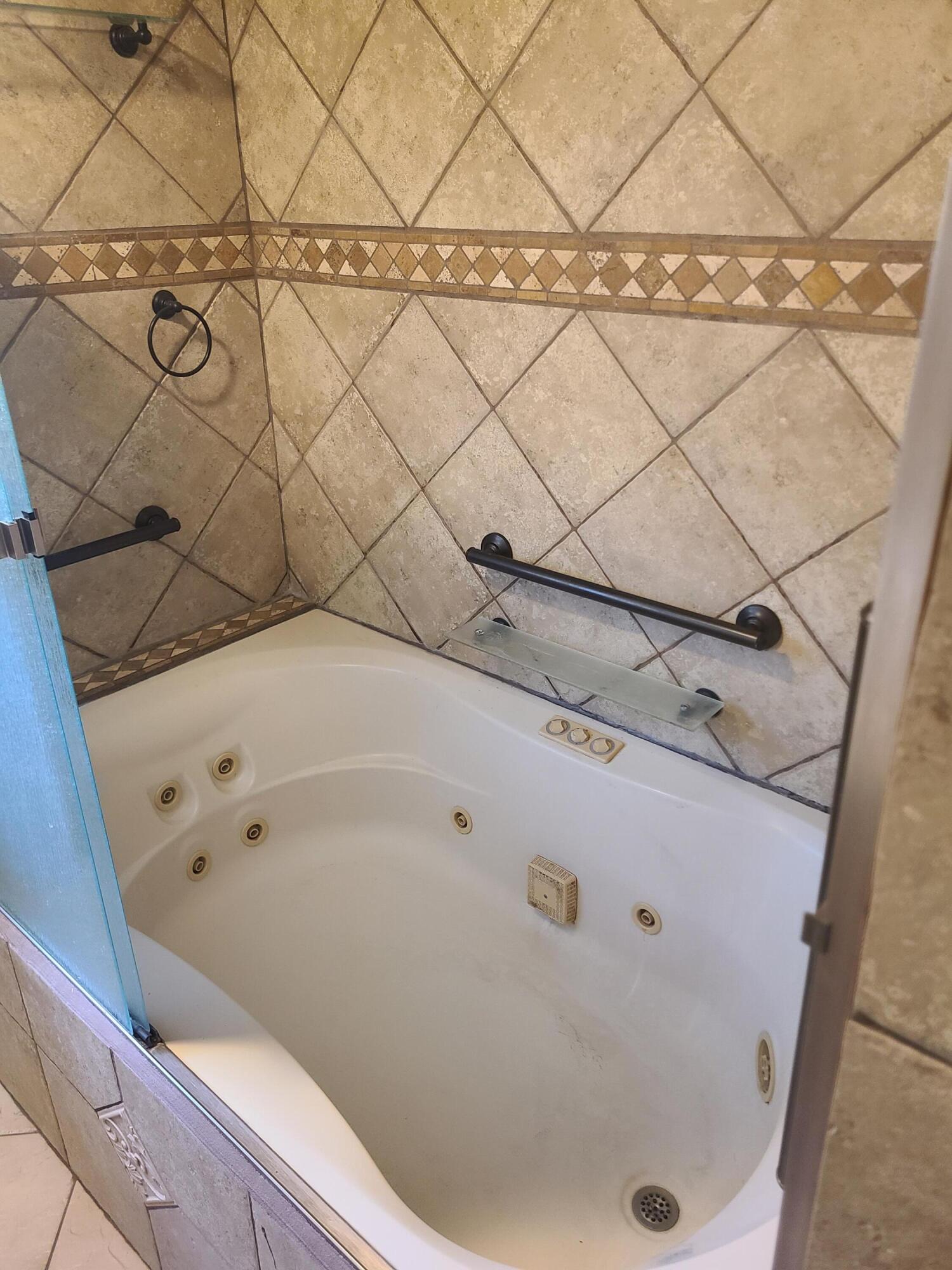 306 N Arbogast Street, Griffith, IN 46319; Image #14