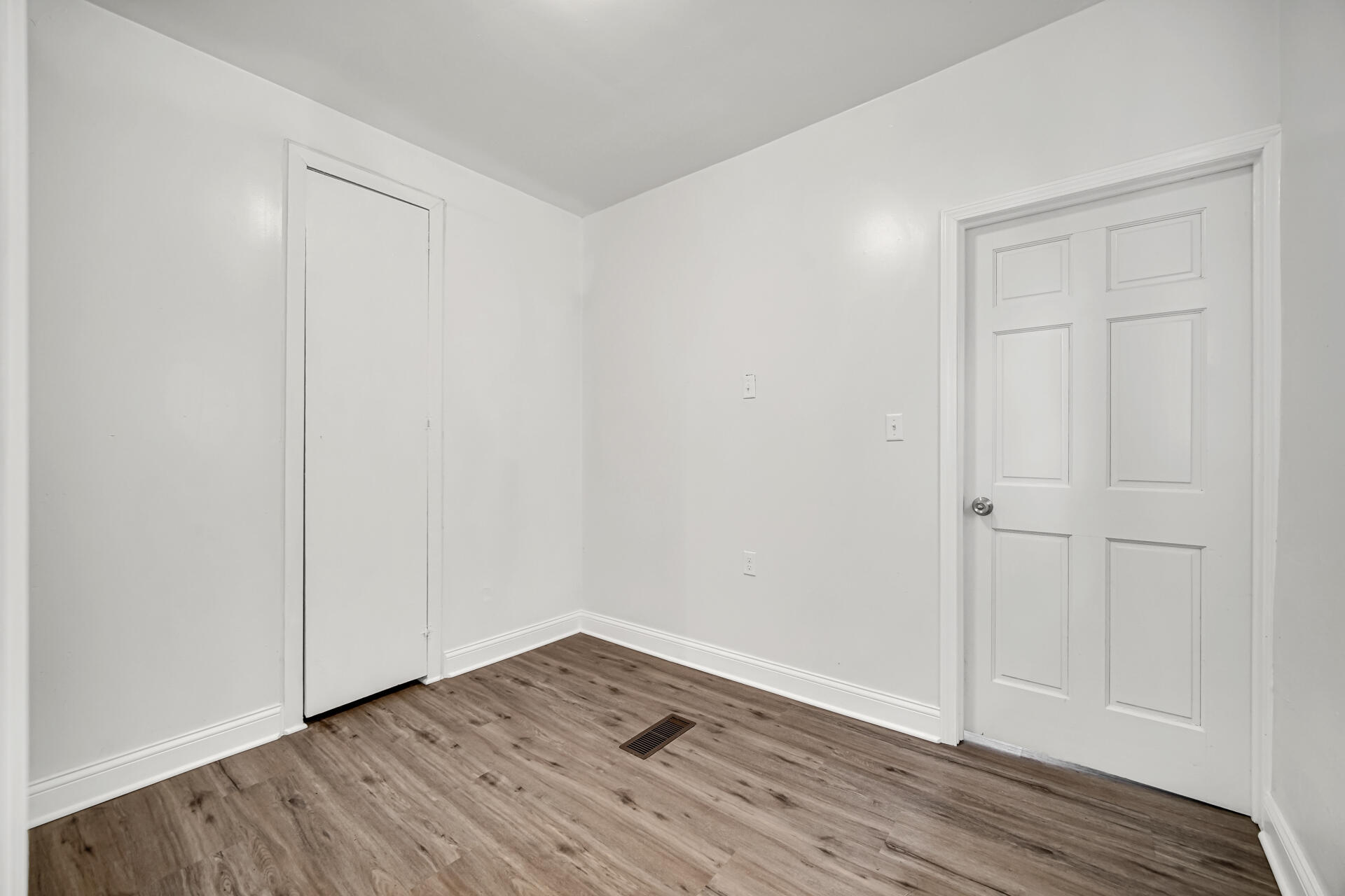 610 Highland Street, Hammond, IN 46320; Image #16