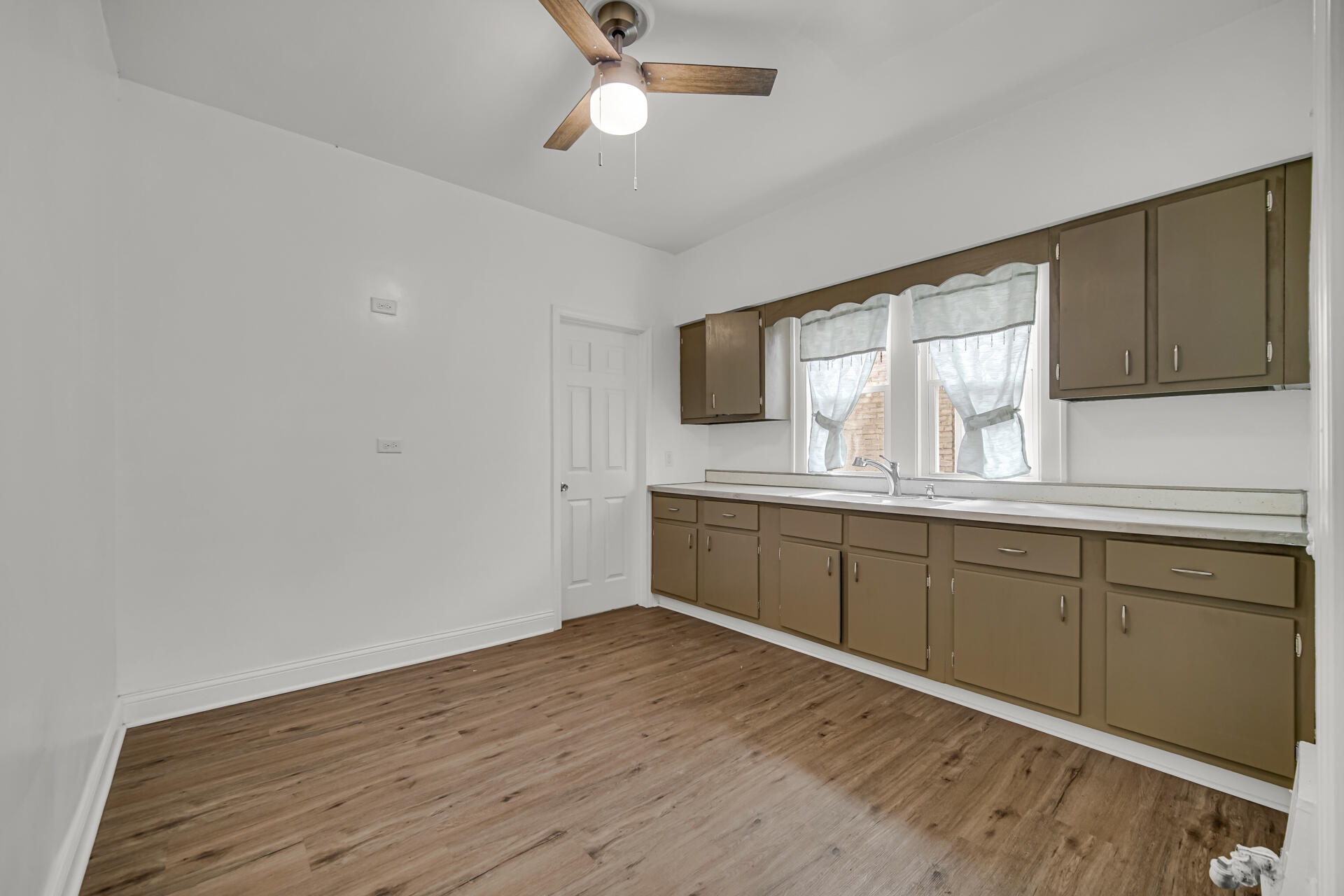 610 Highland Street, Hammond, IN 46320; Image #7