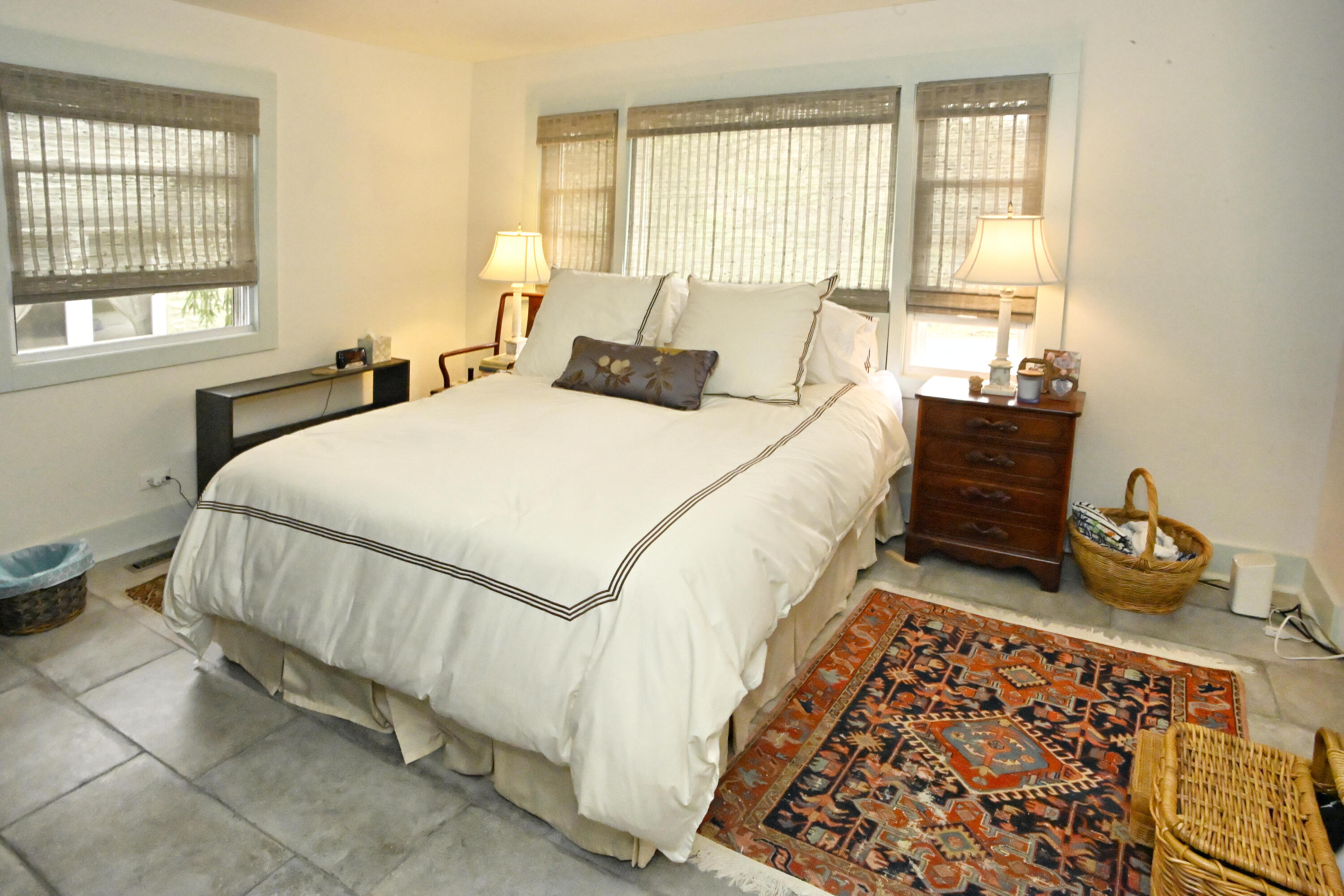 31 S Lake Shore County Road, Beverly Shores, IN 46301; Image #18