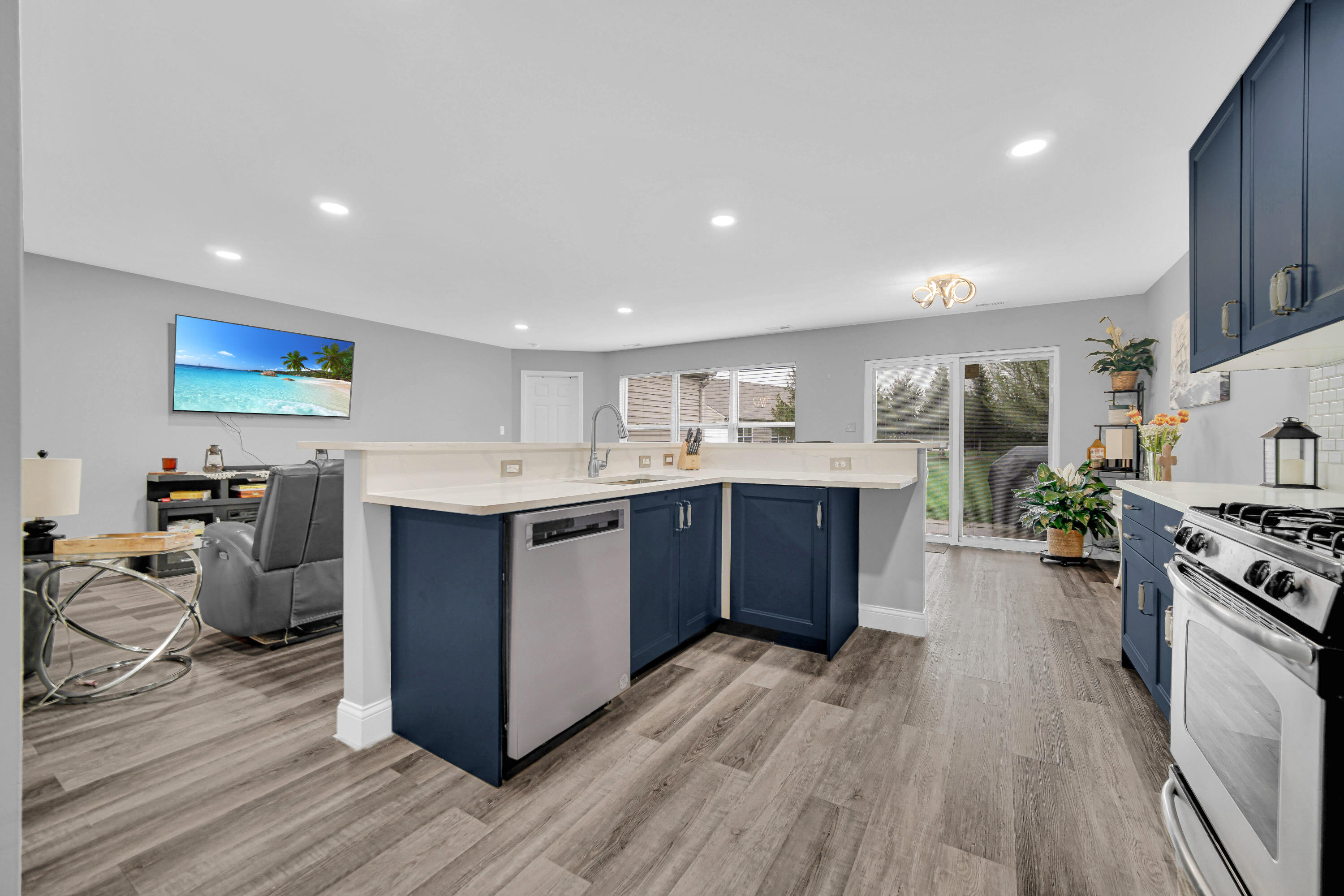 832 Flagstone Drive, Dyer, IN 46311; Image #6