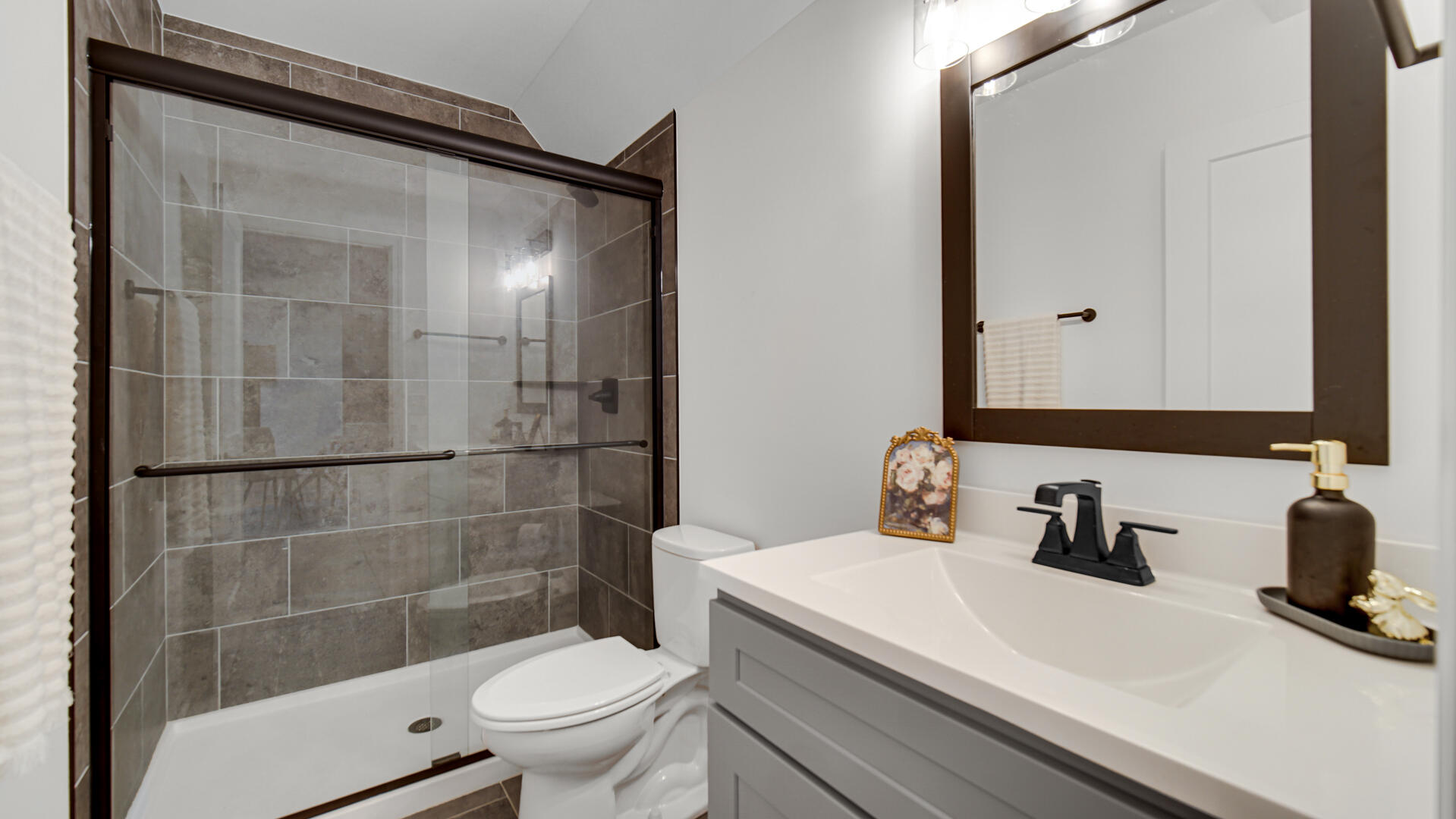 2207 Mary Lane, Valparaiso, IN 46383; Image #30