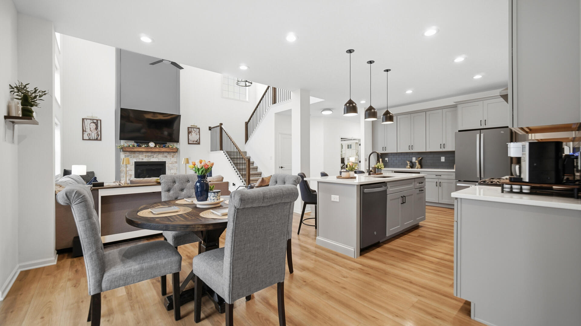 2207 Mary Lane, Valparaiso, IN 46383; Image #9