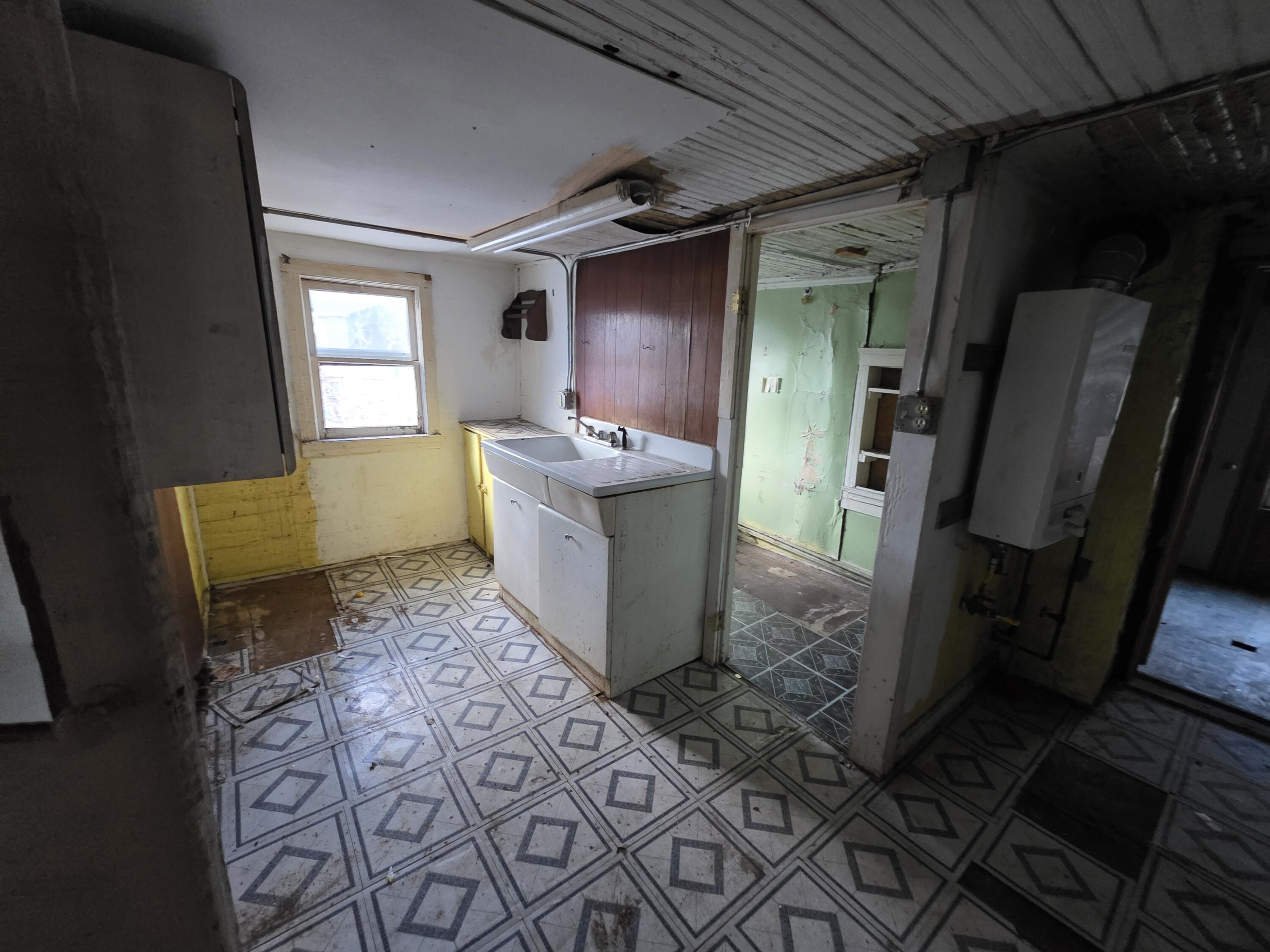 219 Grant Avenue, Michigan City, IN 46360; Image #12