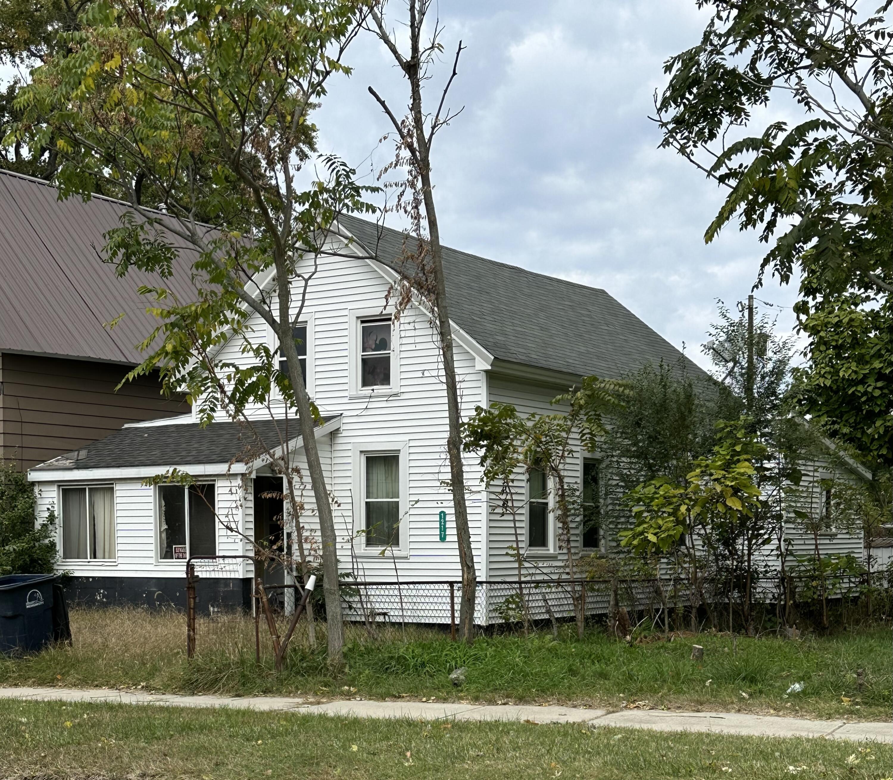 1217 W 10th Street, Michigan City, IN 46360; Image #2