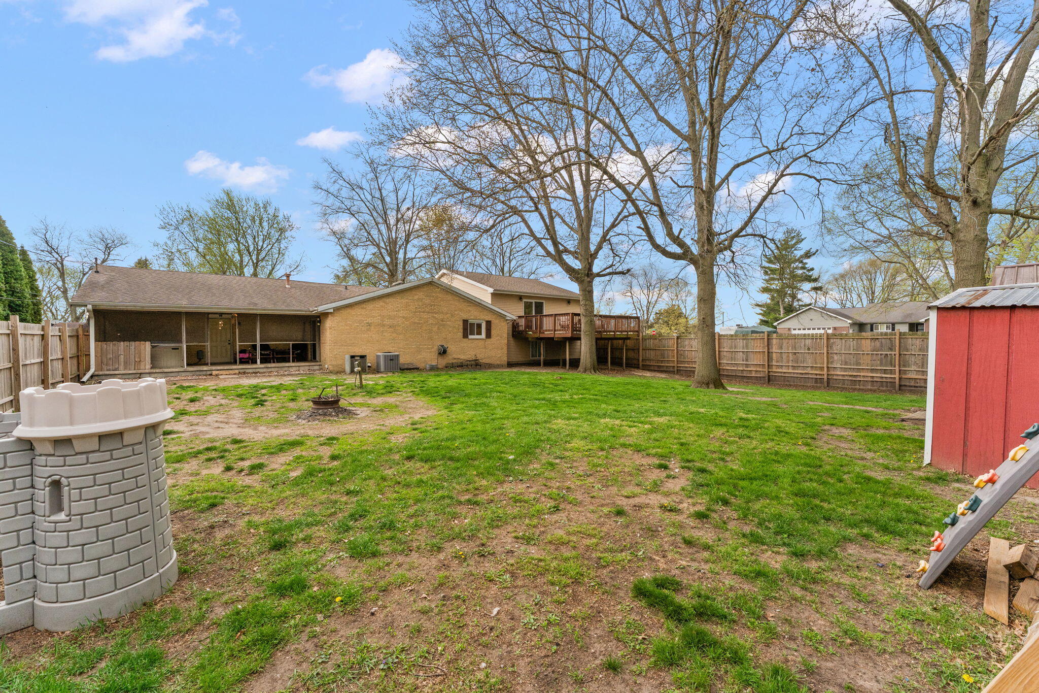208 W Stevenson Street, Morocco, IN 47963; Image #10