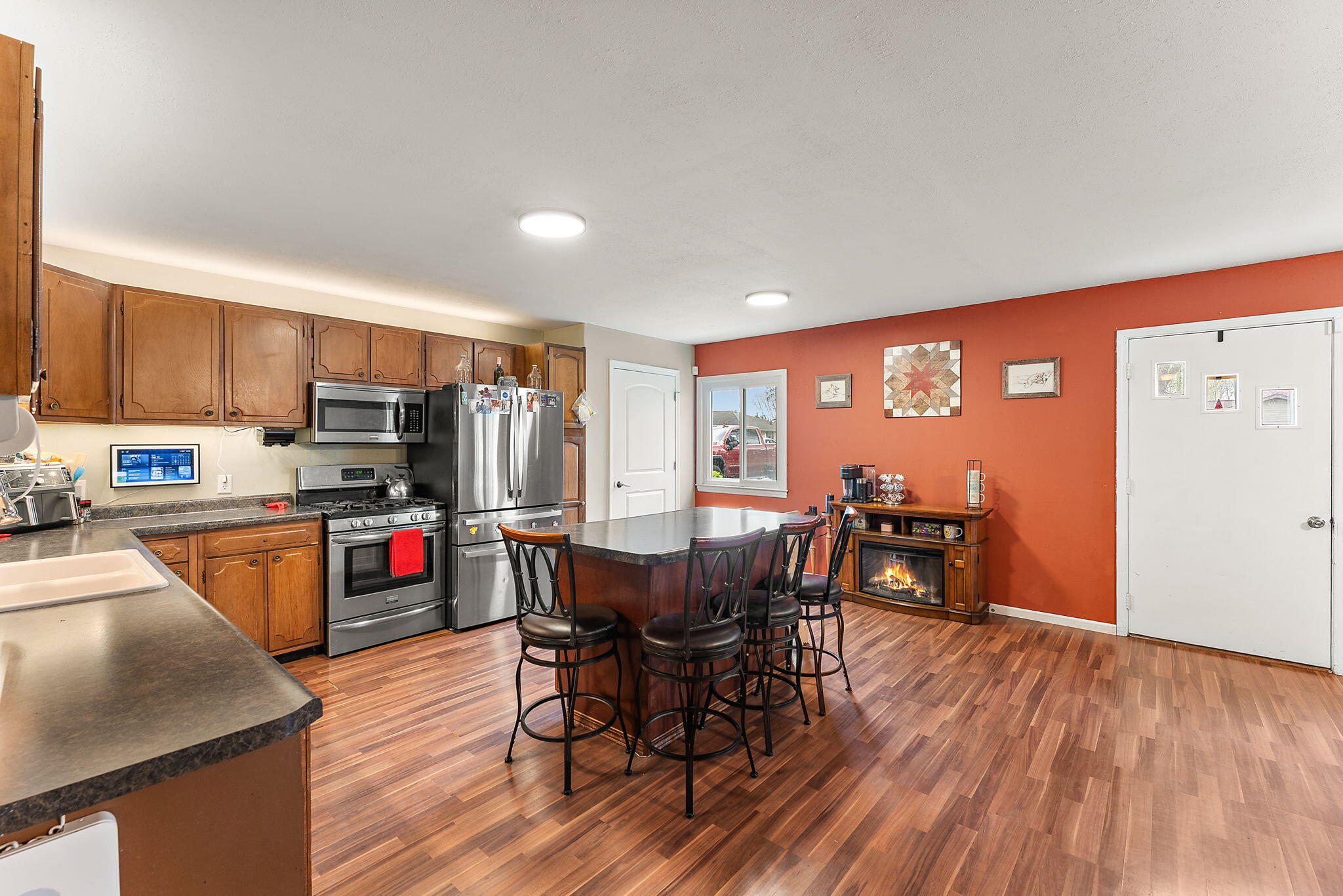 208 W Stevenson Street, Morocco, IN 47963; Image #13