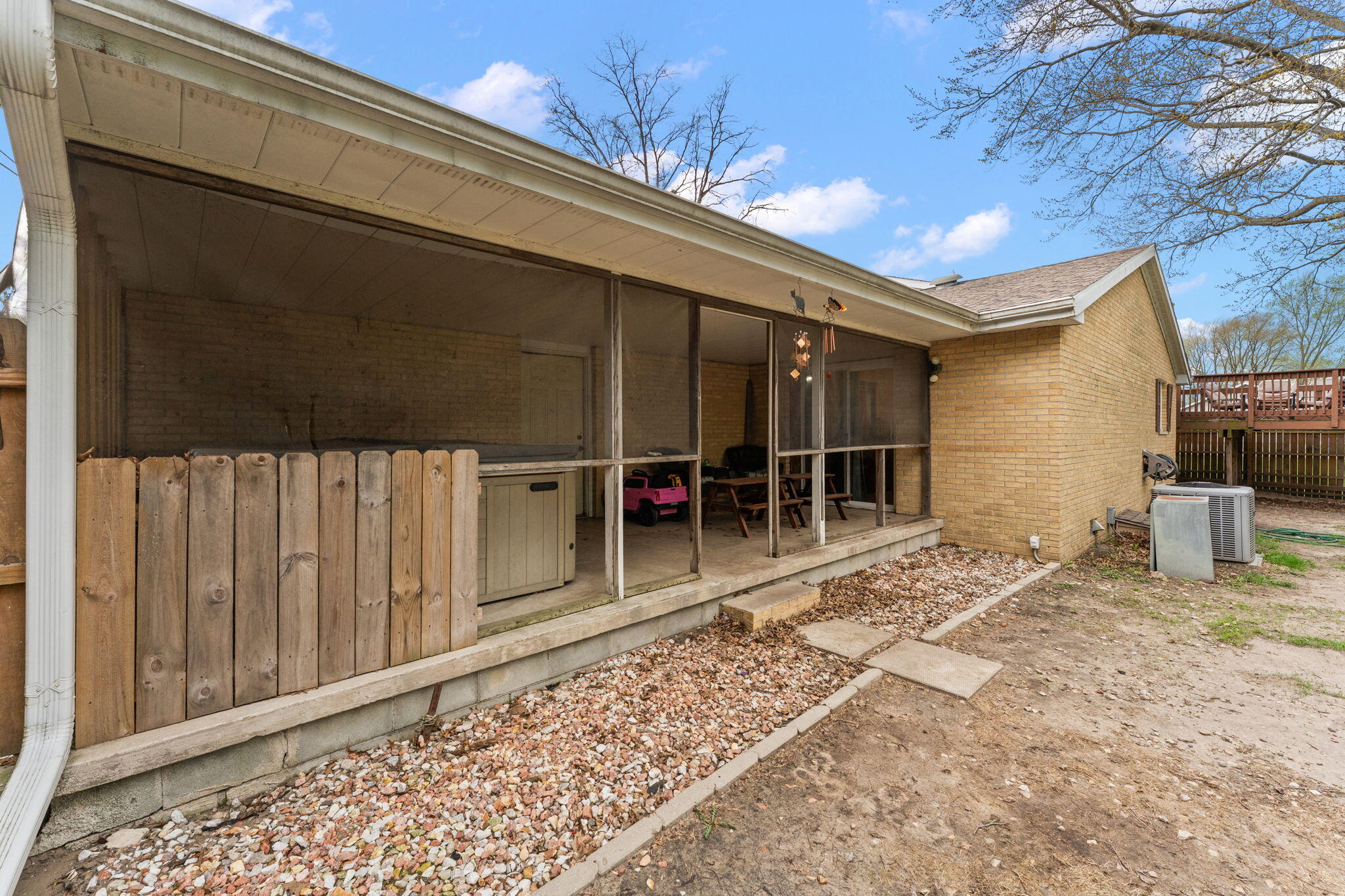 208 W Stevenson Street, Morocco, IN 47963; Image #7