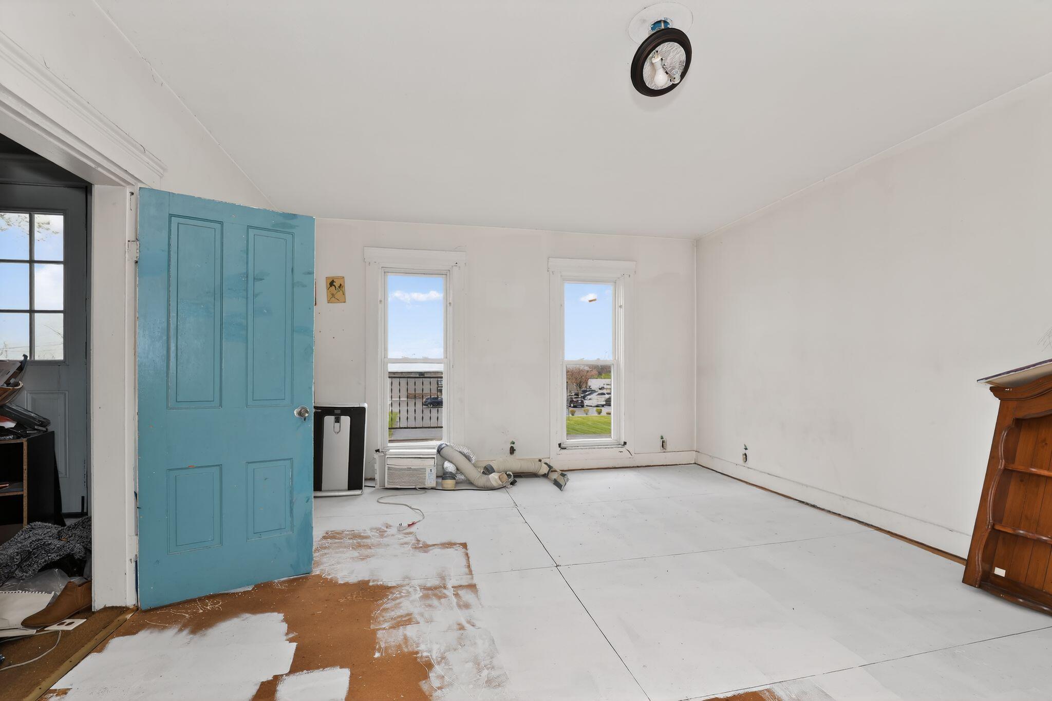 5271 N State Road 9, Greenfield, IN 46140; Image #5