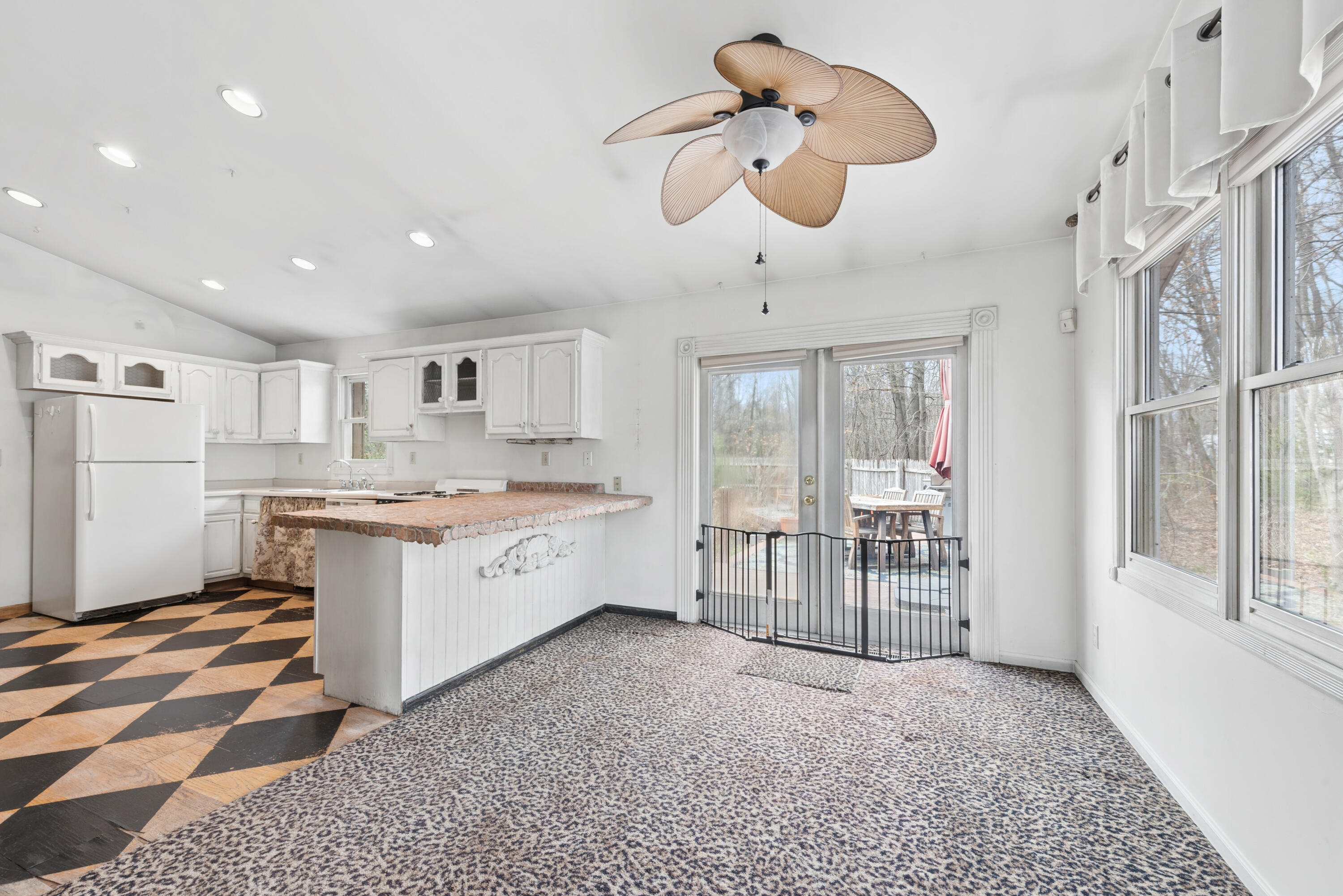 218 Chickadee Trail, Michigan City, IN 46360; Image #9