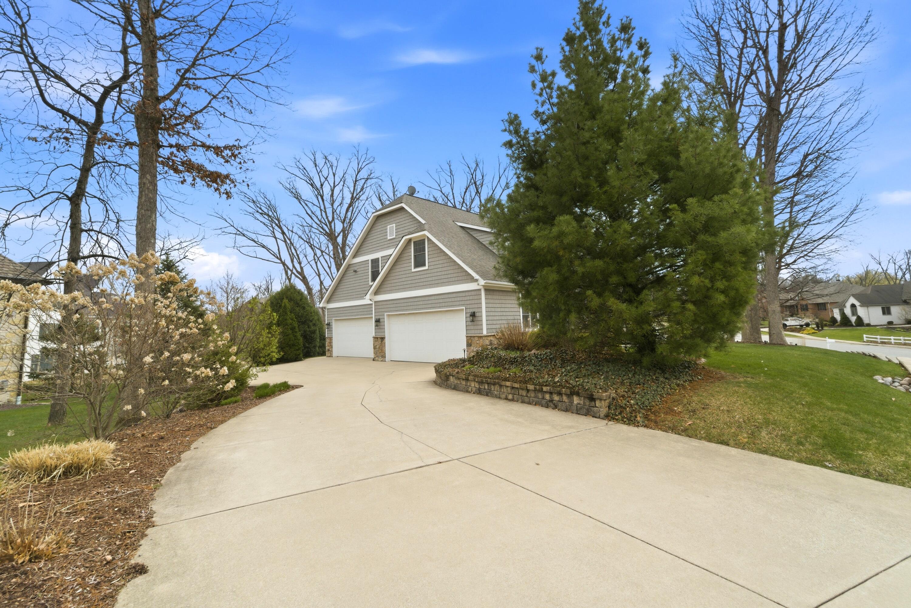 730 Quinlan Court, Crown Point, IN 46307; Image #7