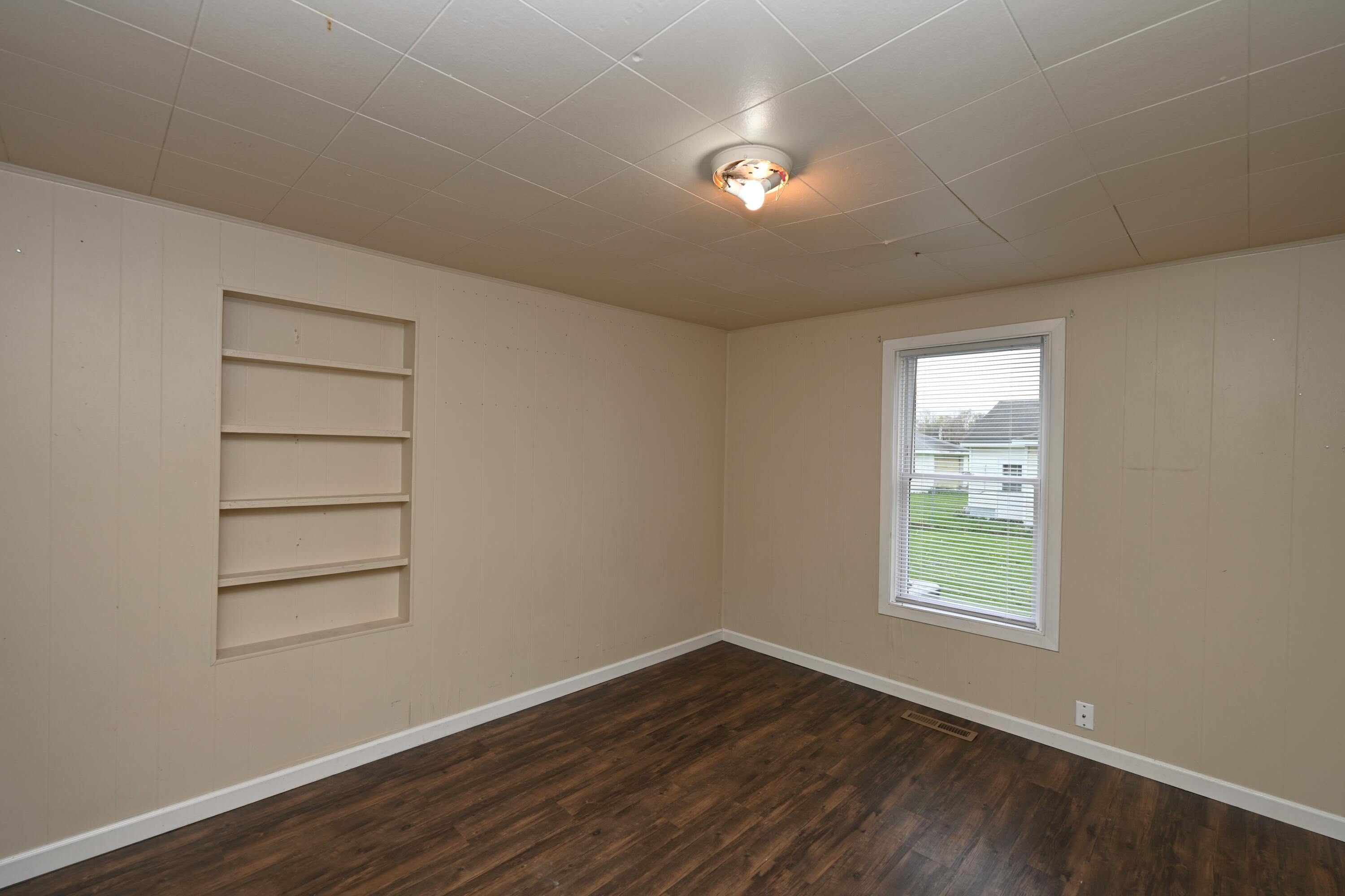 15477 W 160 N, Medaryville, IN 47957; Image #17