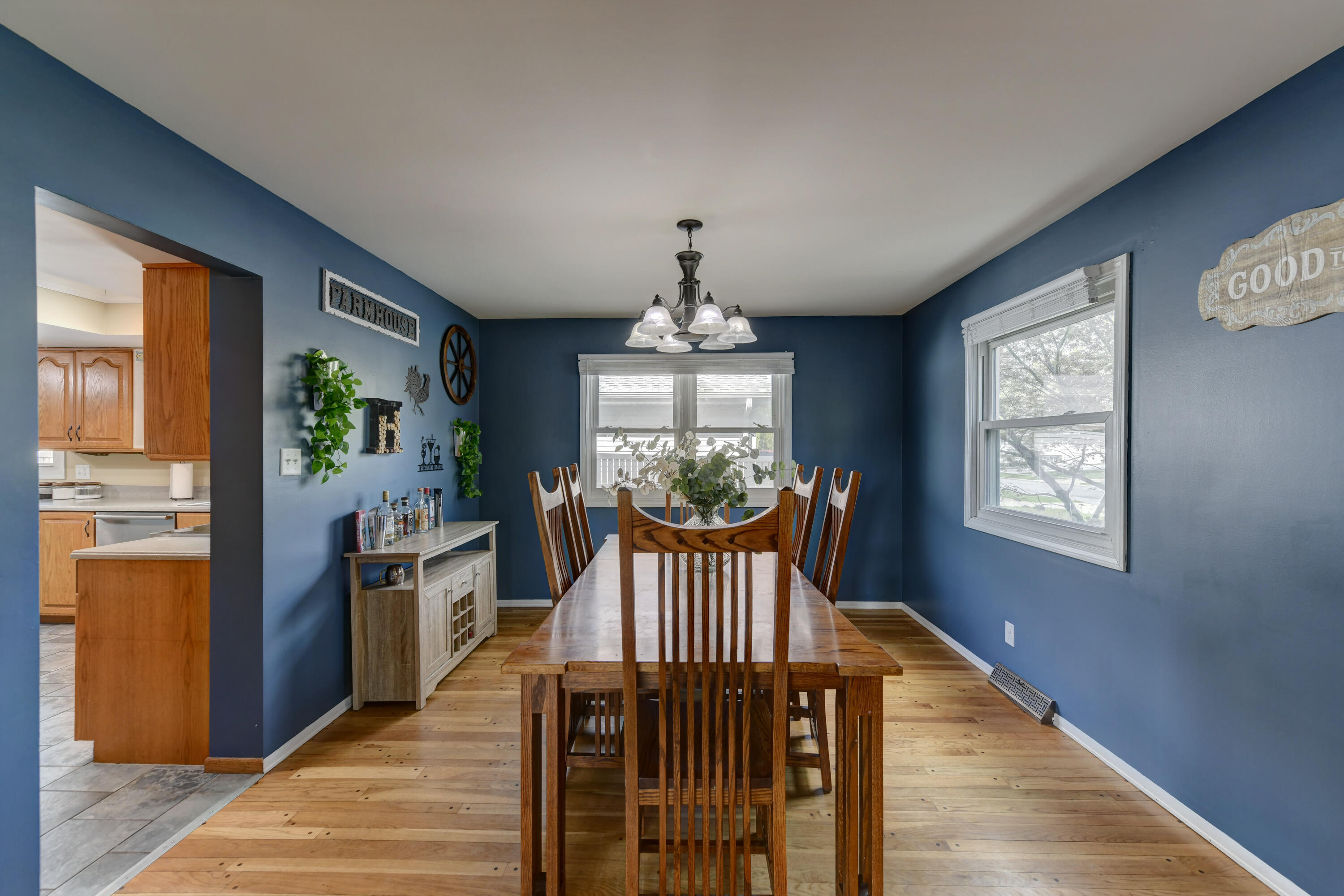 1637 Holly Lane, Munster, IN 46321; Image #7