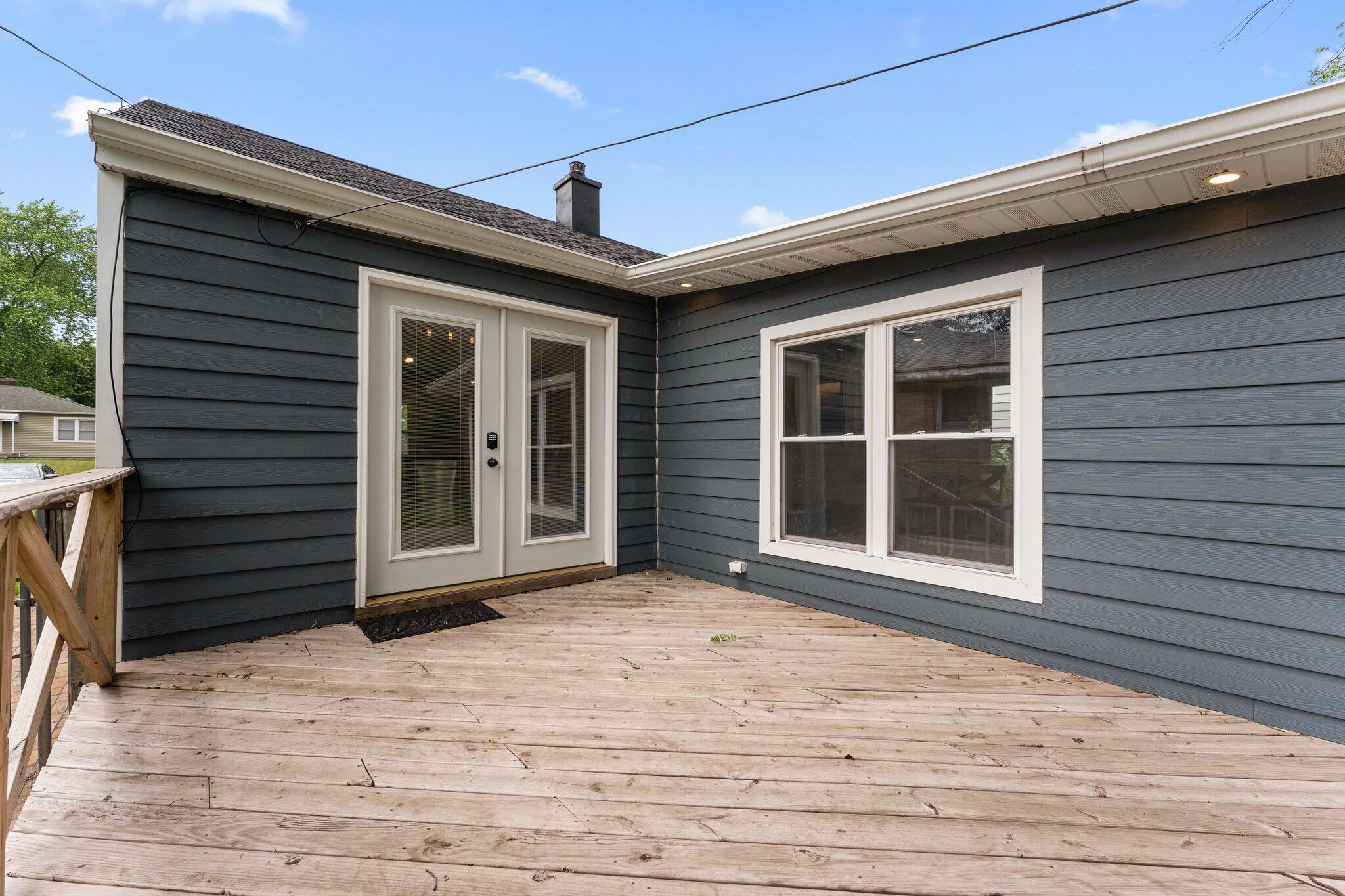 355 S Howard Street, Gary, IN 46403; Image #14