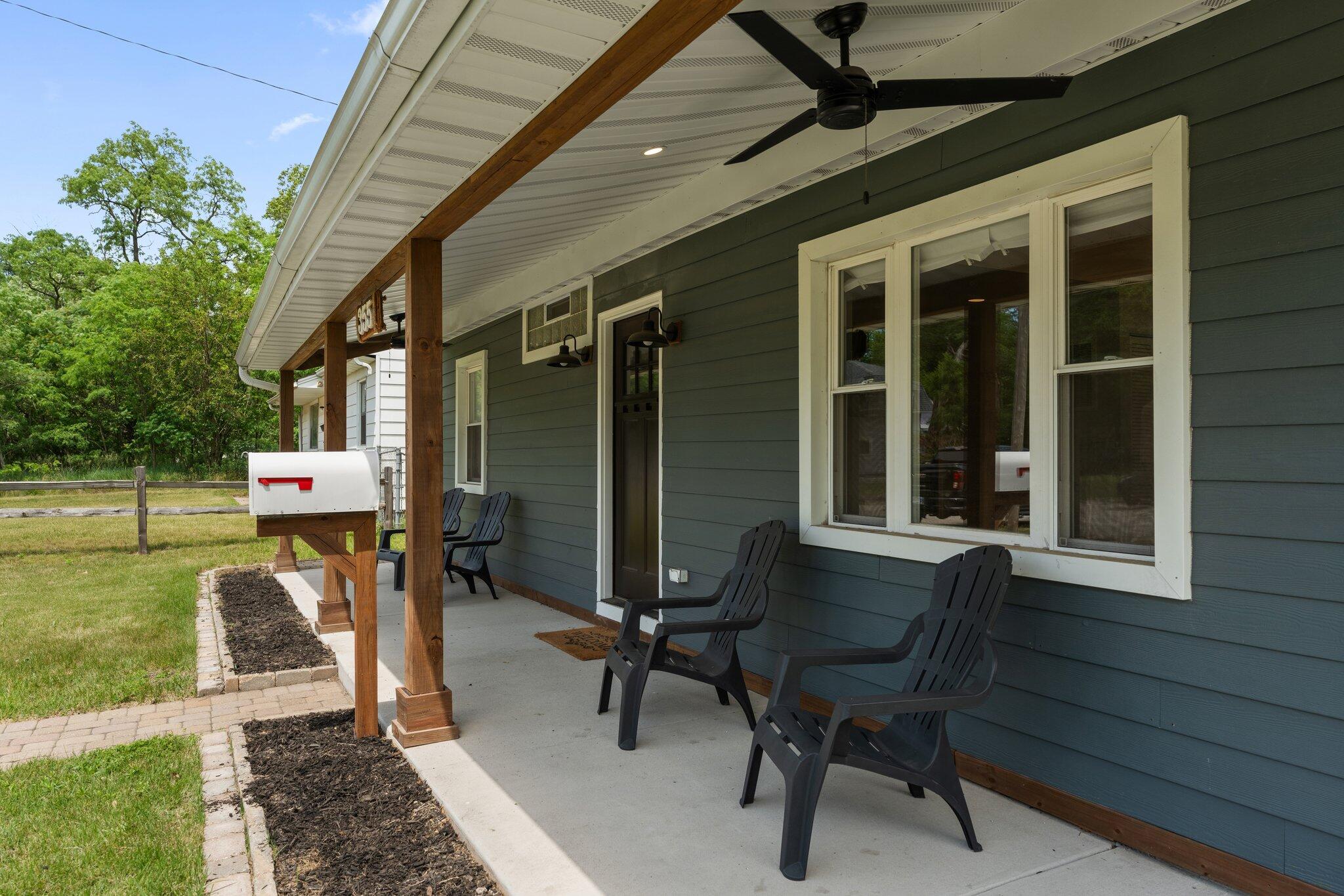 355 S Howard Street, Gary, IN 46403; Image #16