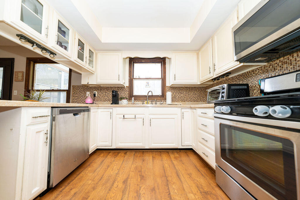 906 Honeysuckle Lane, La Porte, IN 46350; Image #3
