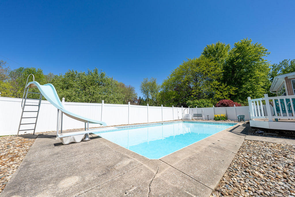 906 Honeysuckle Lane, La Porte, IN 46350; Image #40