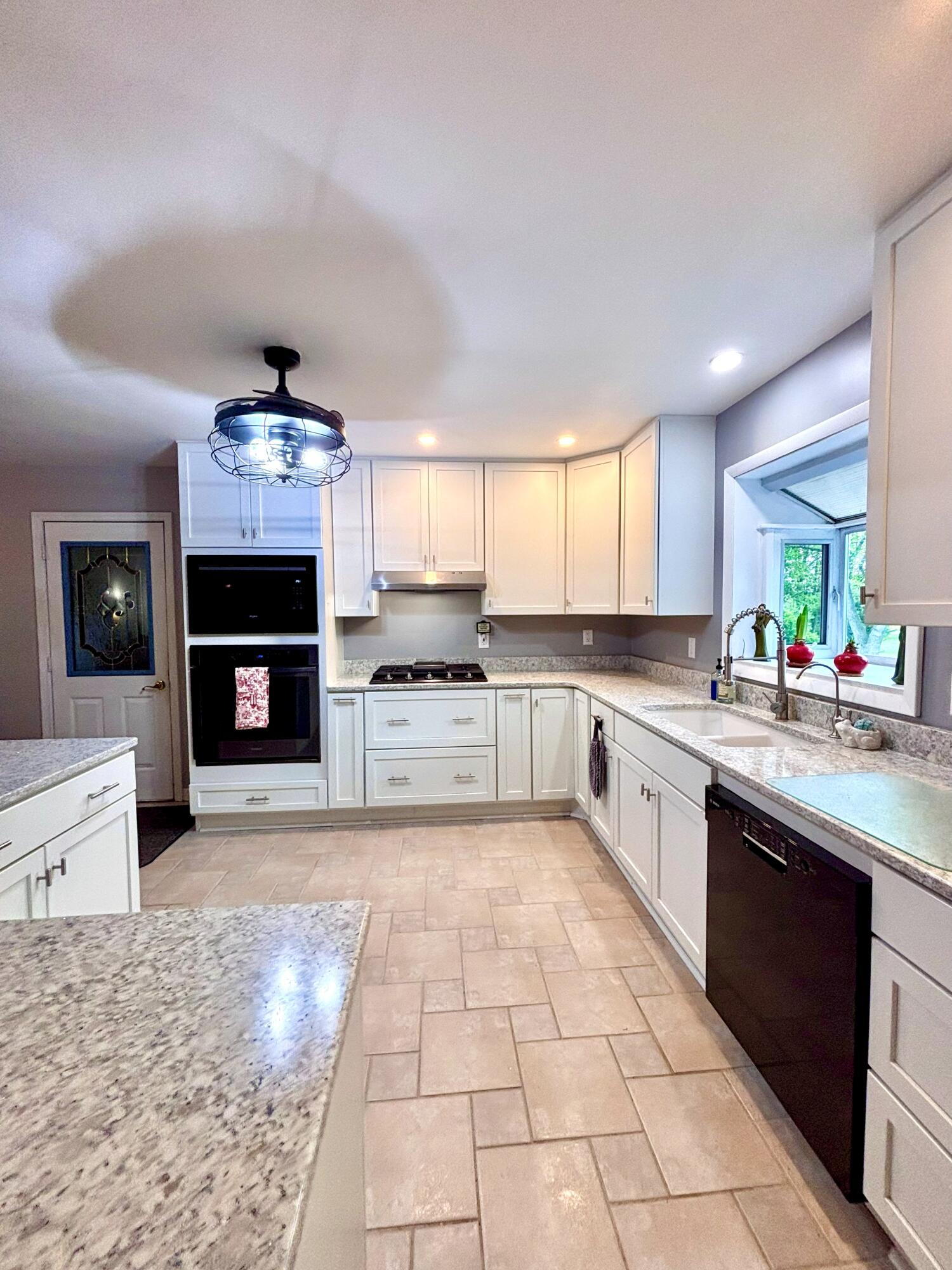 277 E 500 N, Valparaiso, IN 46383; Image #14