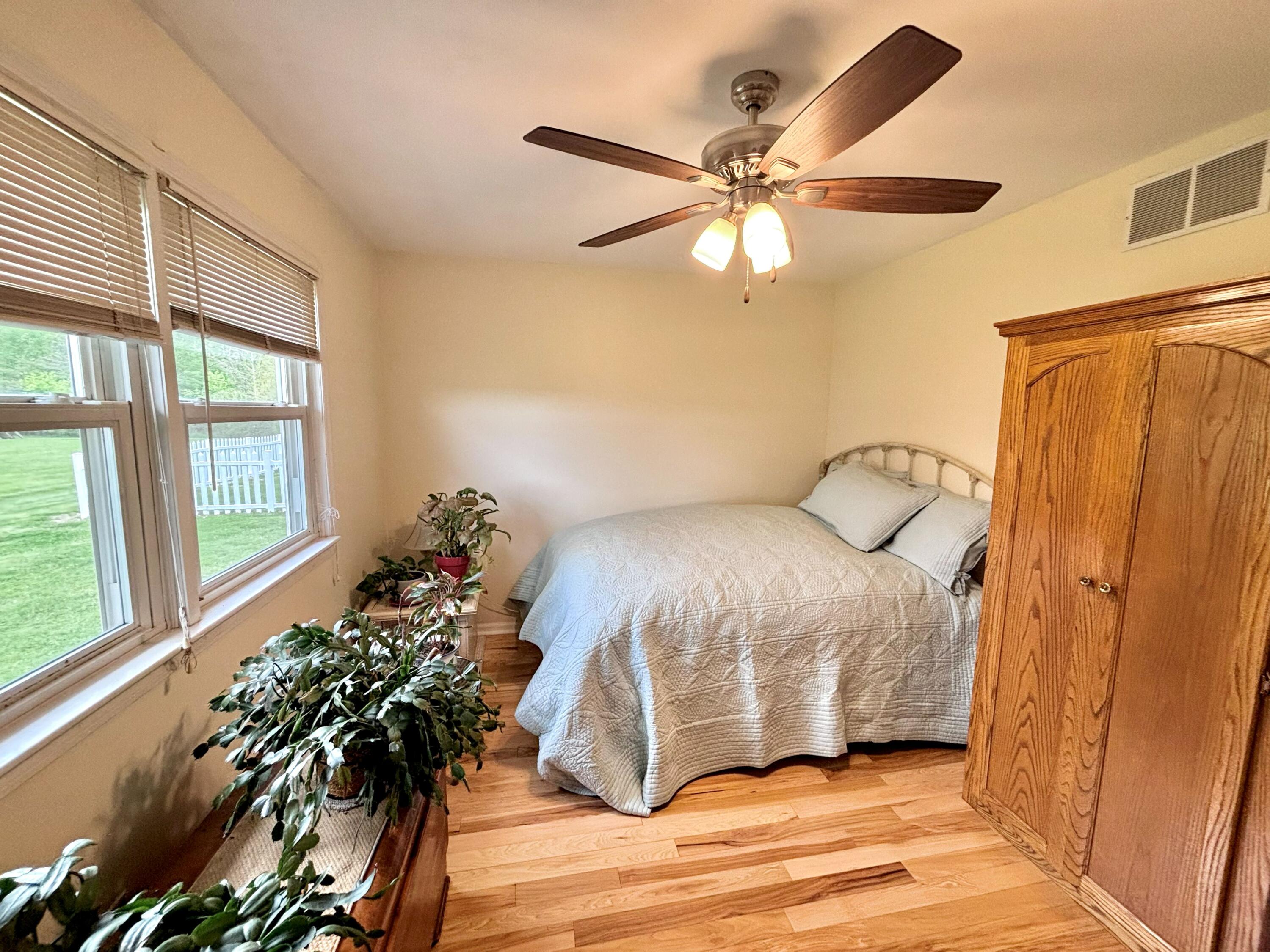 277 E 500 N, Valparaiso, IN 46383; Image #45