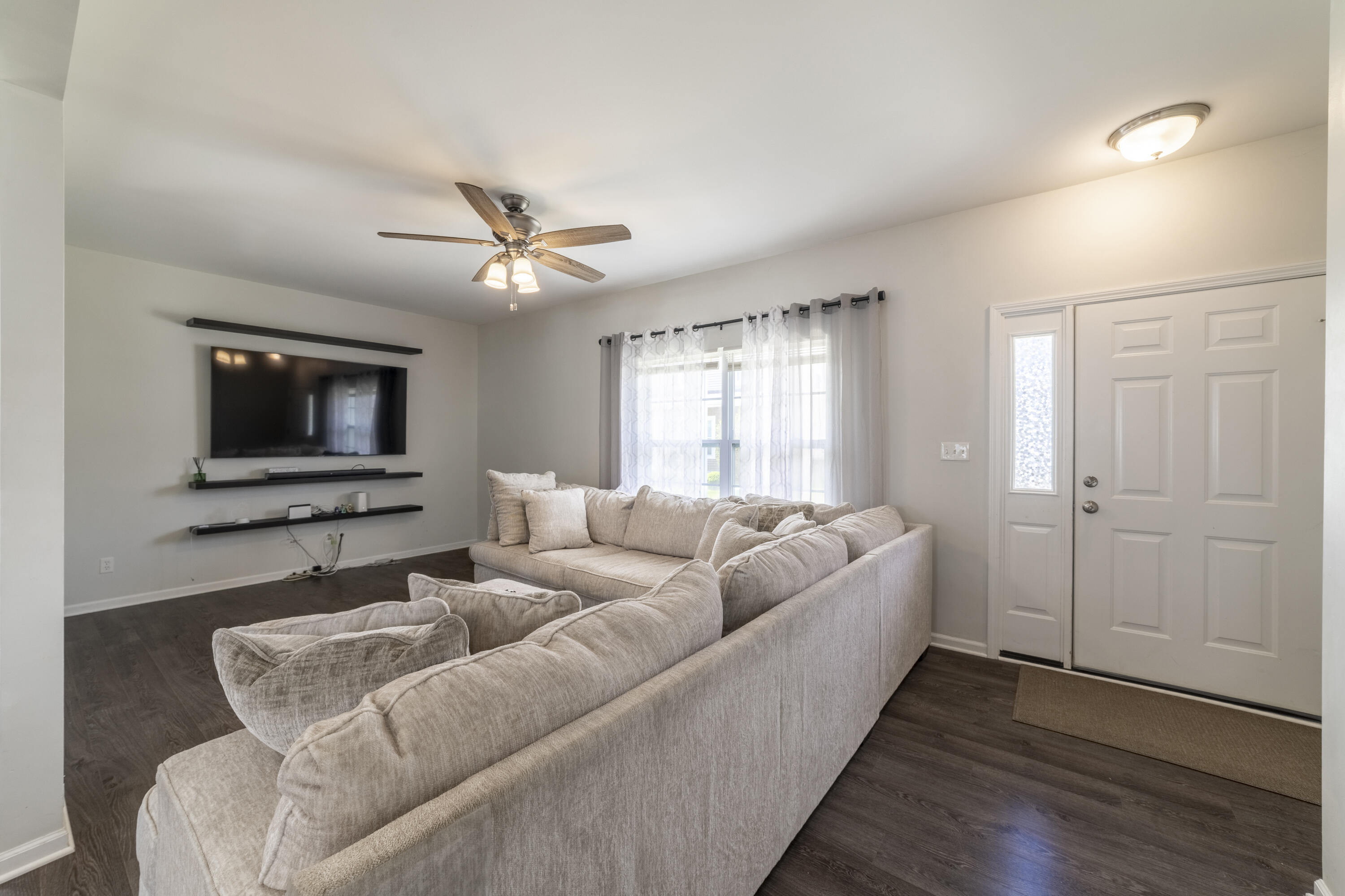 12724 Rutledge Street, Crown Point, IN 46307; Image #3