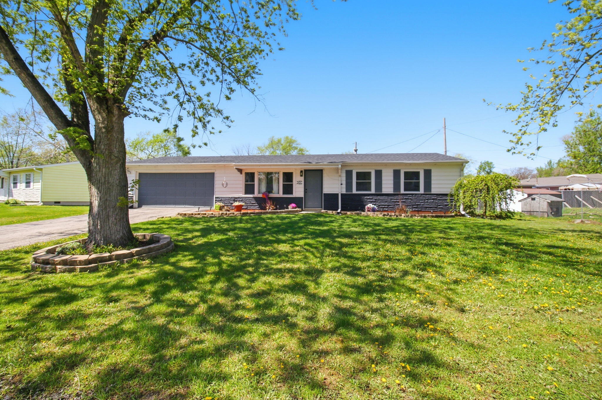 411 Portland Road, Valparaiso, IN 46385; Image #2