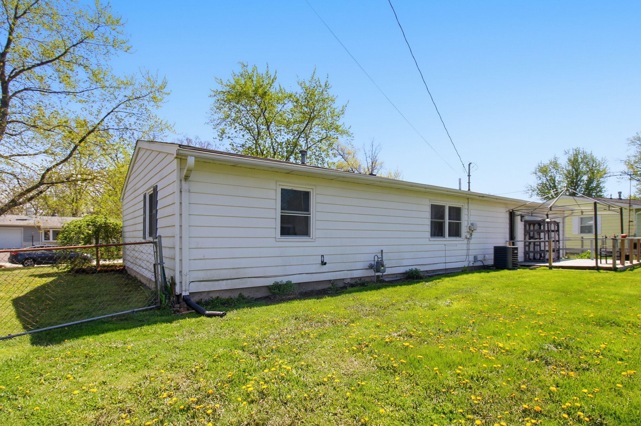411 Portland Road, Valparaiso, IN 46385; Image #20