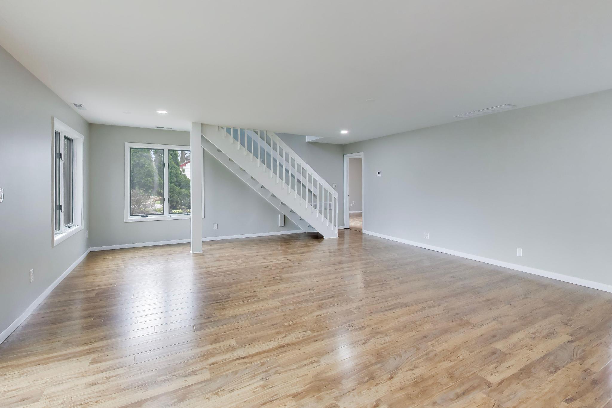 9831 Erie Street, Highland, IN 46322; Image #10