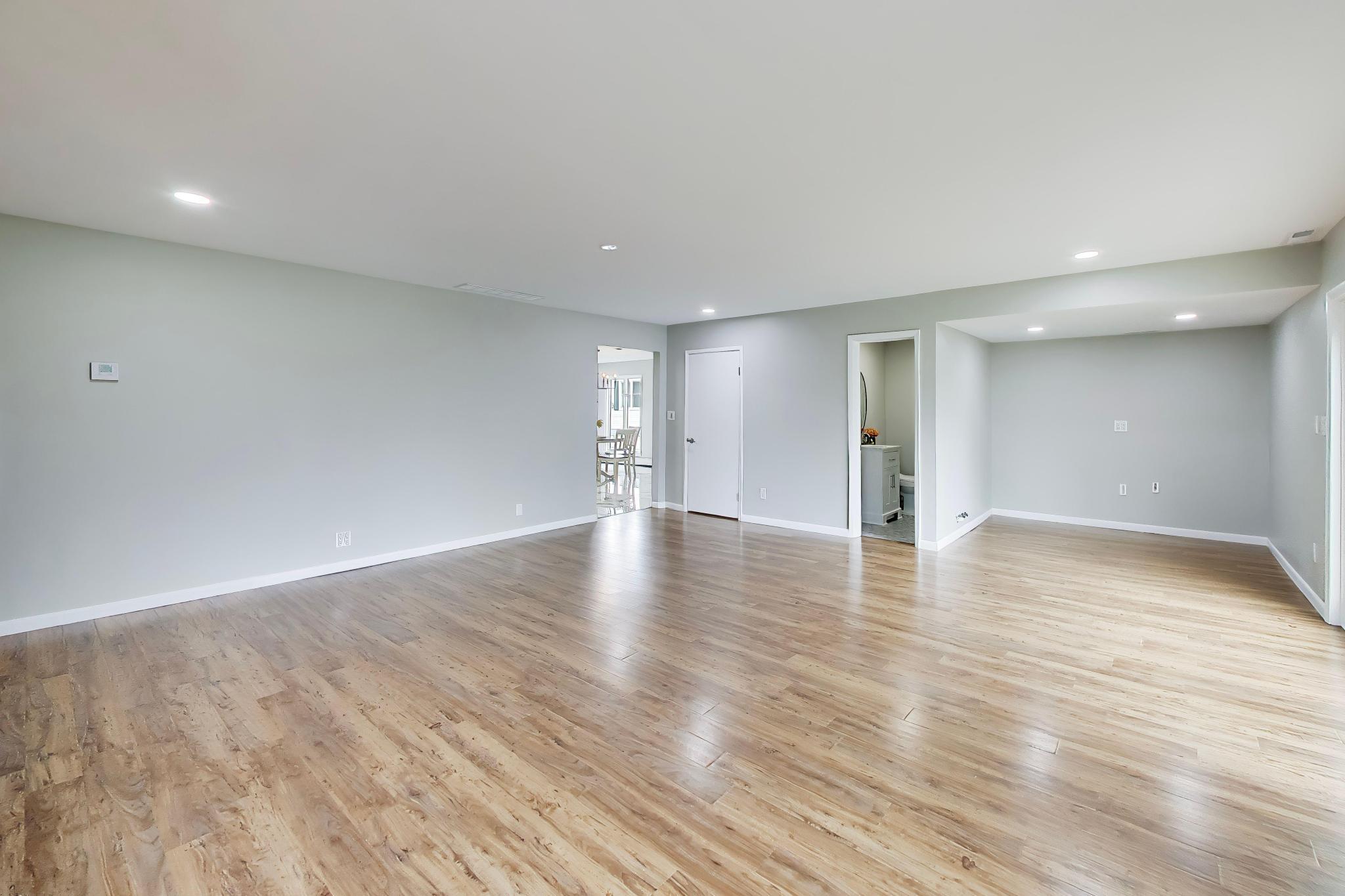 9831 Erie Street, Highland, IN 46322; Image #12