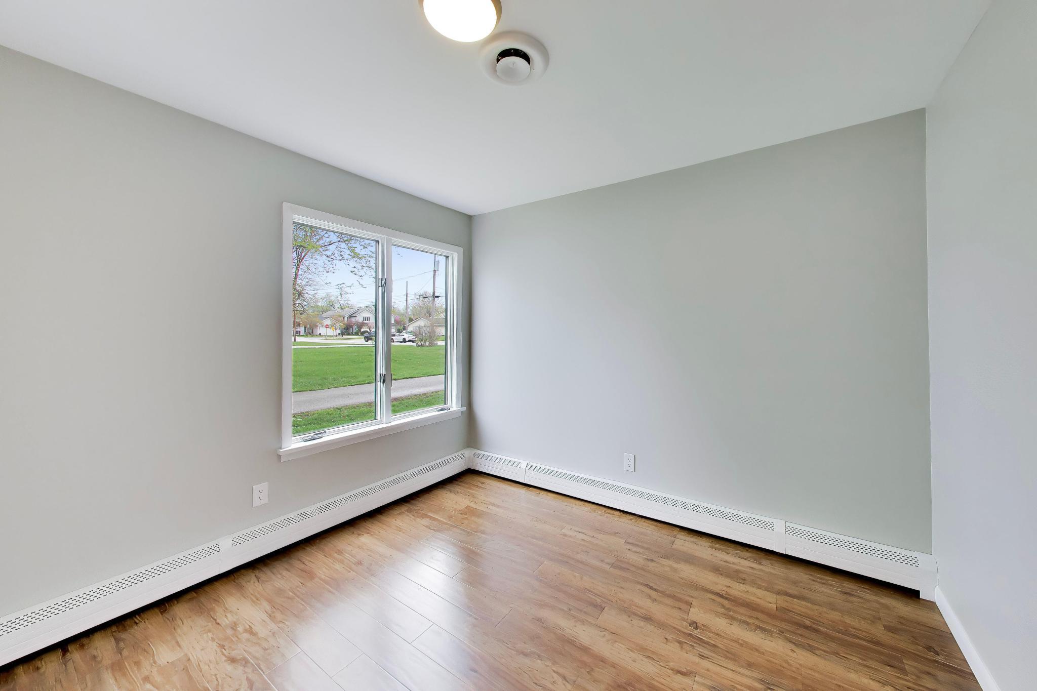 9831 Erie Street, Highland, IN 46322; Image #20