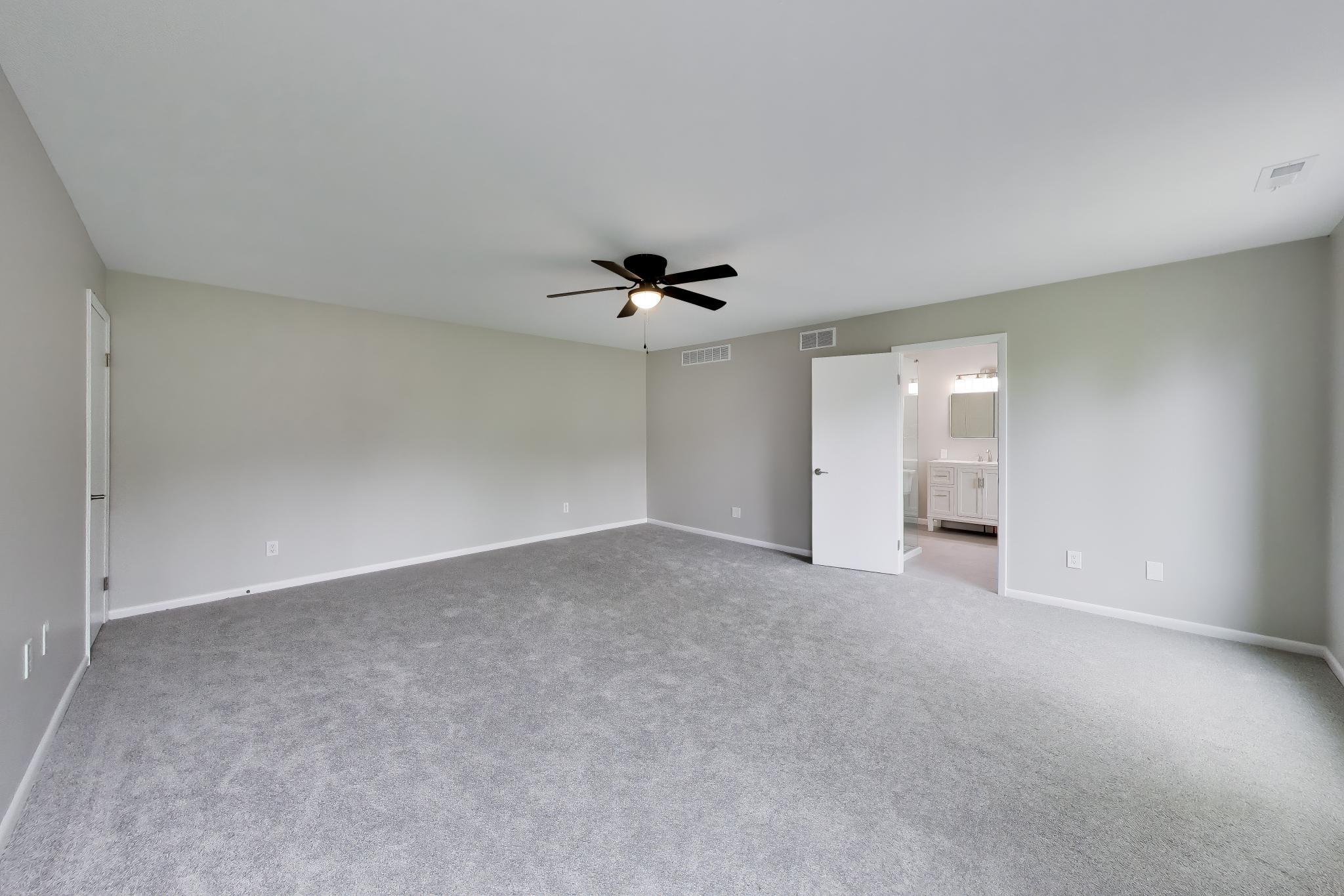 9831 Erie Street, Highland, IN 46322; Image #25